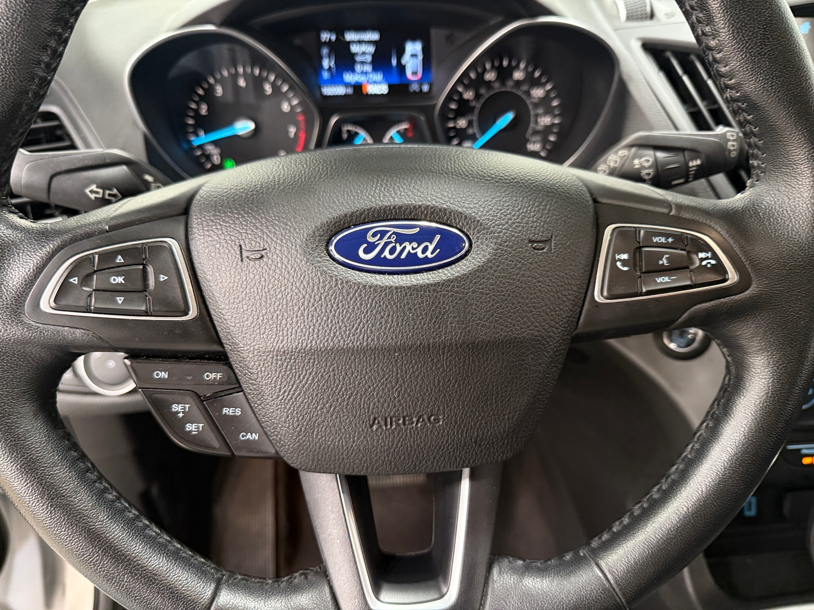 Thumbnail: 2019 Ford Escape - 4