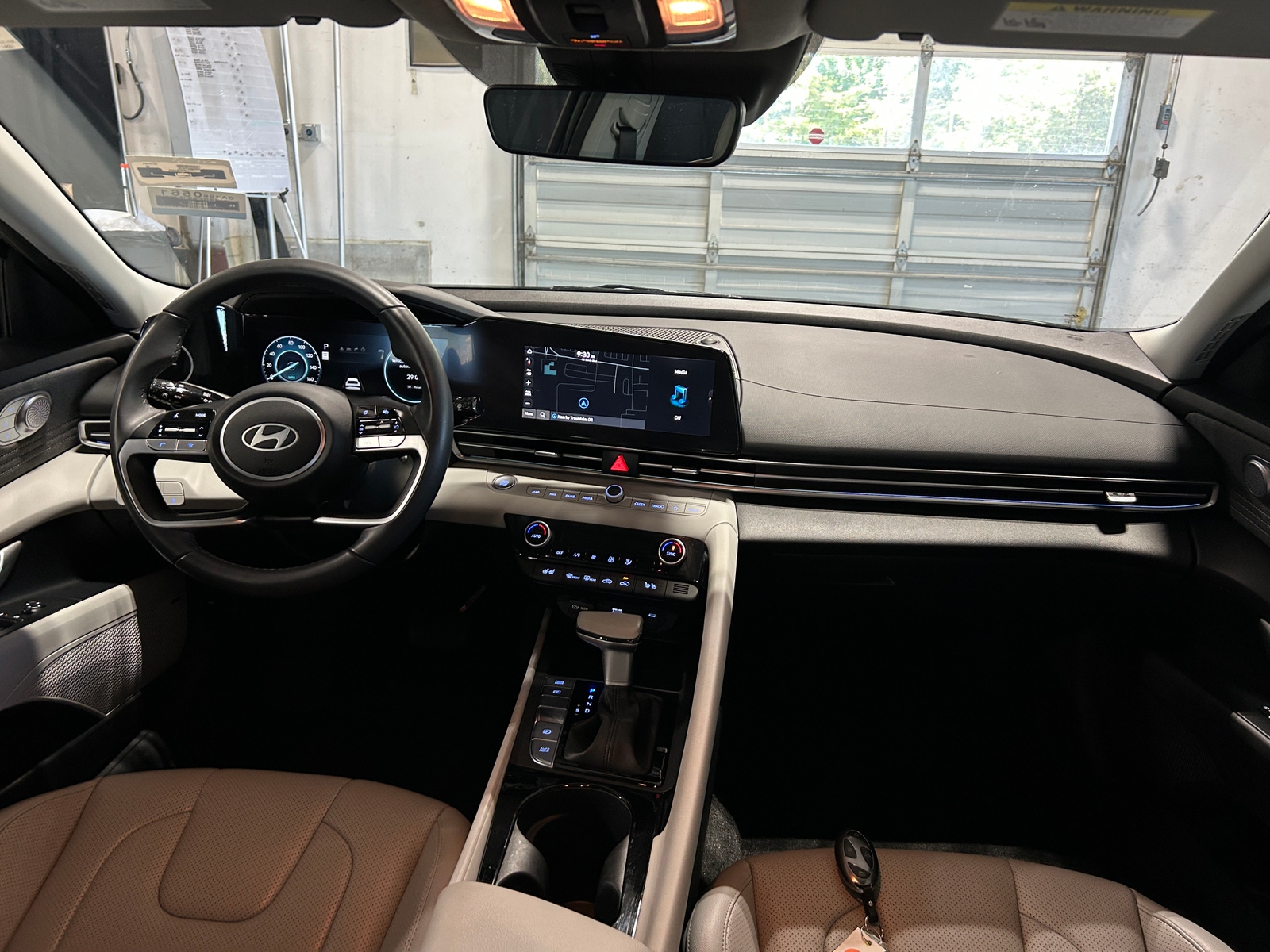 Thumbnail: 2025 Hyundai Elantra - 2