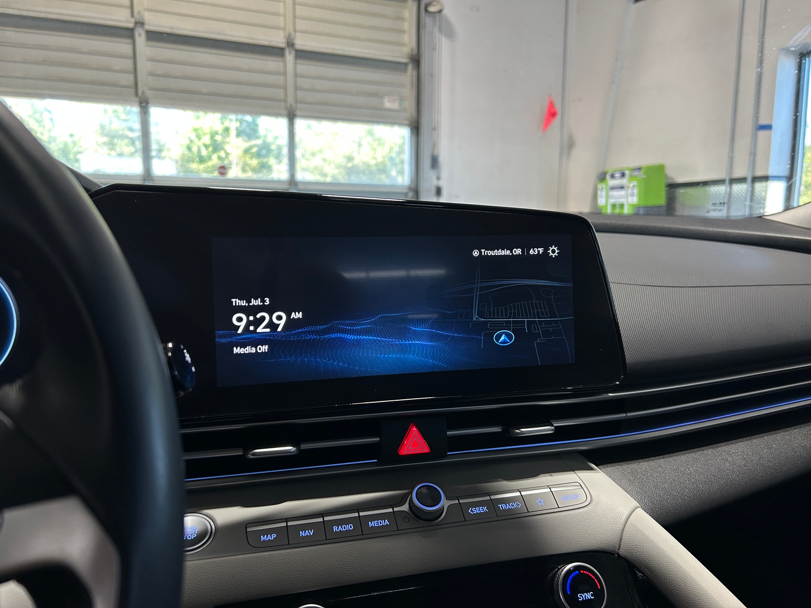 Thumbnail: 2025 Hyundai Elantra - 3