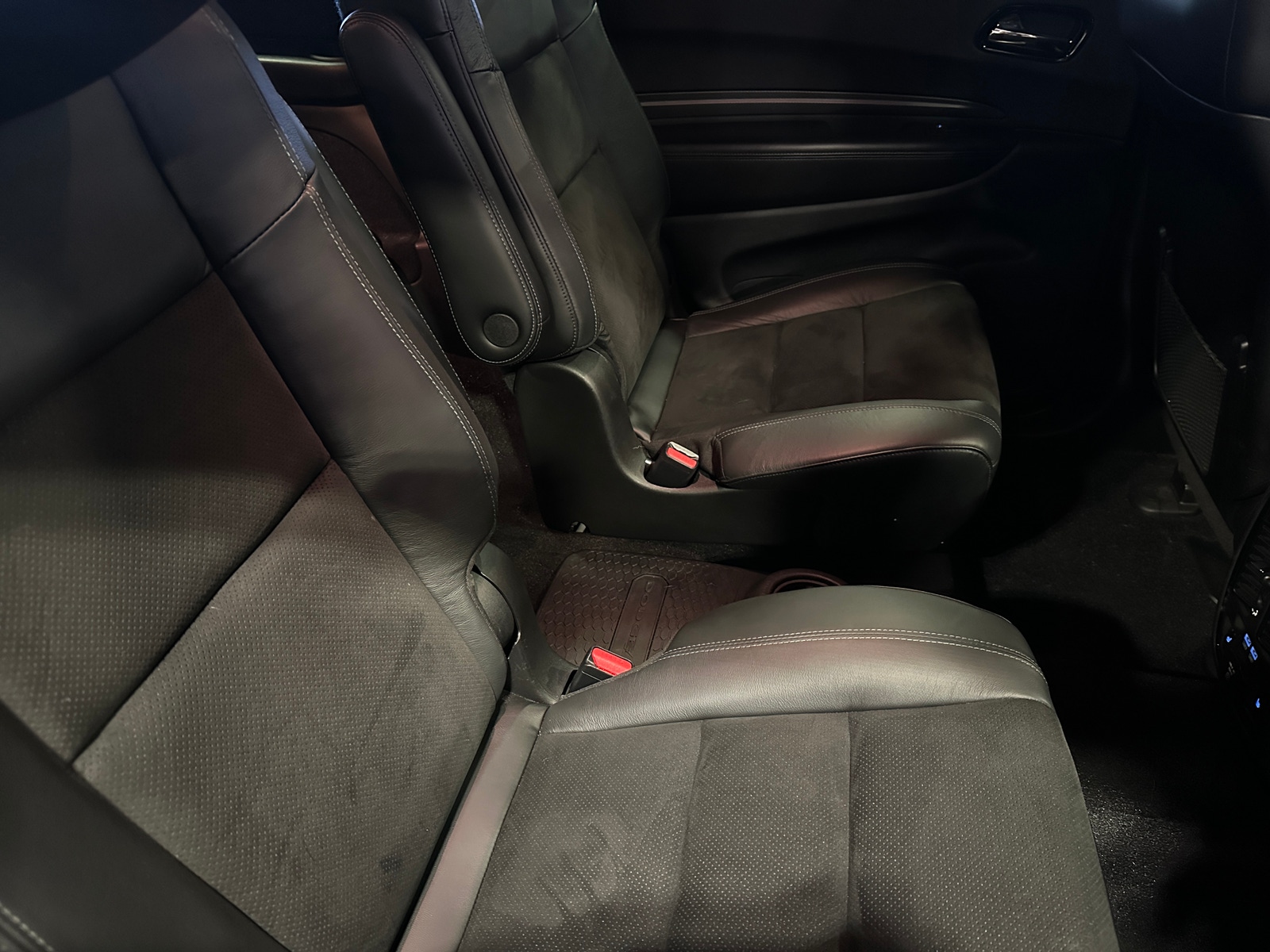 Thumbnail: 2022 Dodge Durango - 5