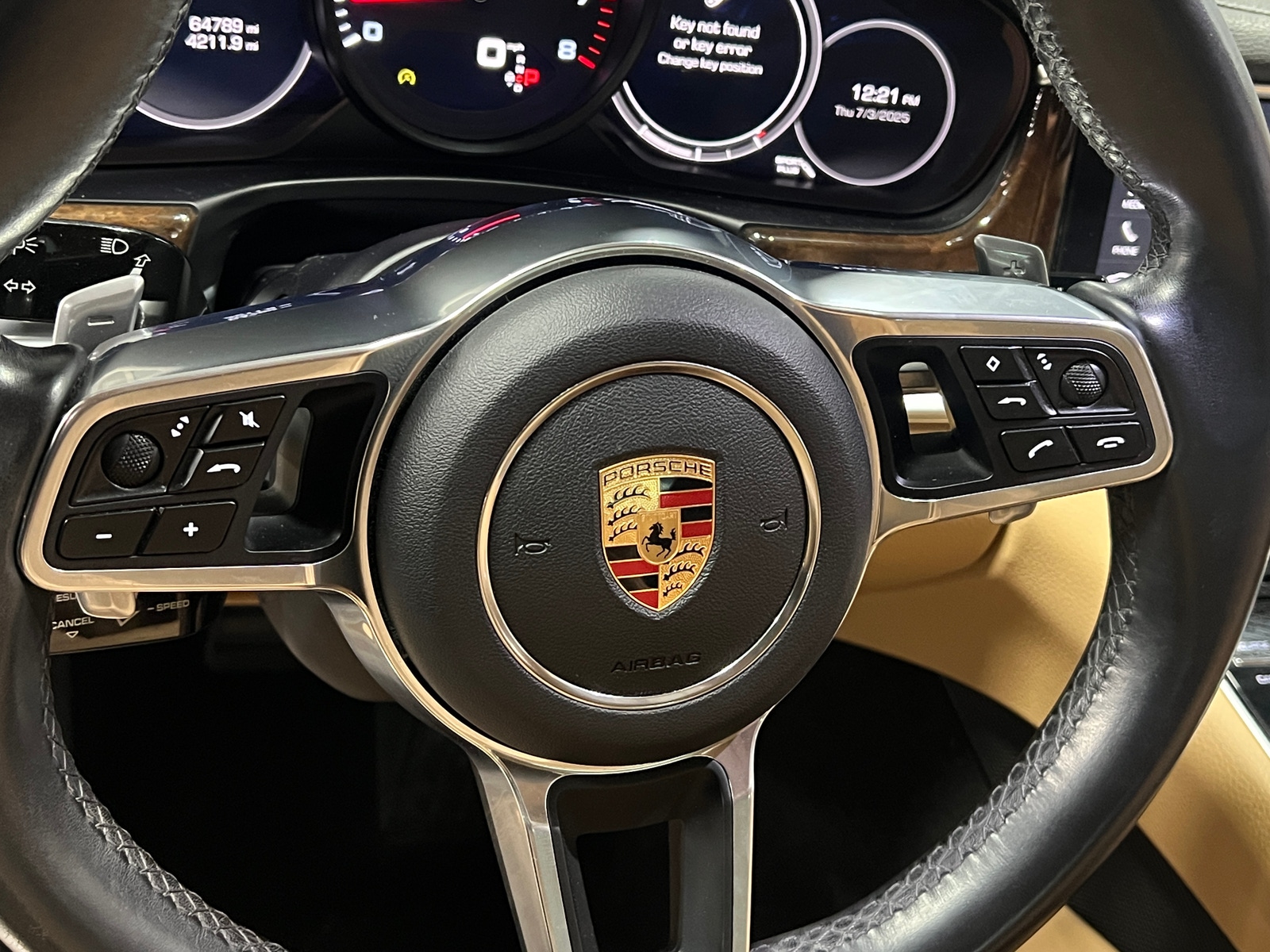 Thumbnail: 2019 Porsche Panamera - 4