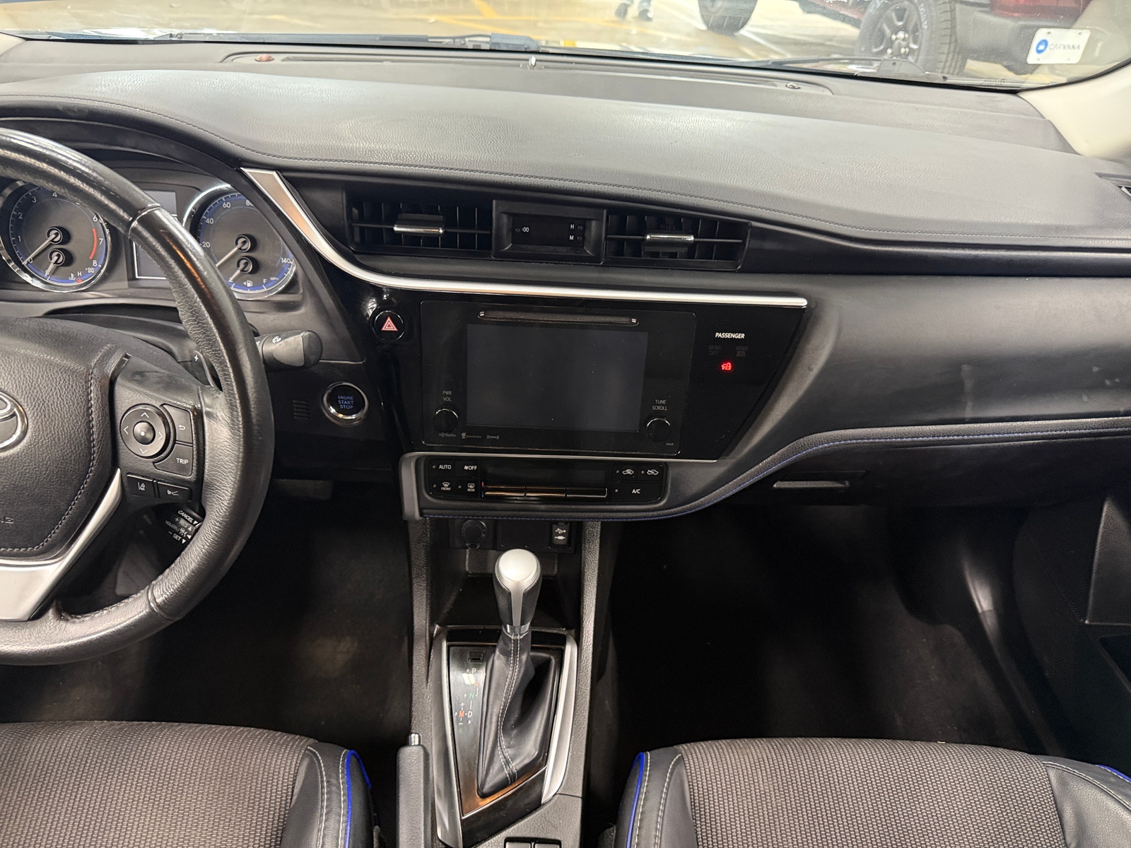 Thumbnail: 2017 Toyota Corolla - 2