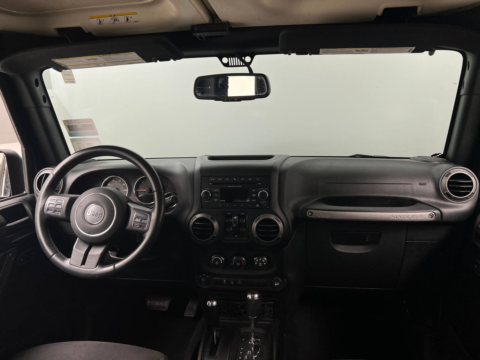 Thumbnail: 2016 Jeep Wrangler - 3