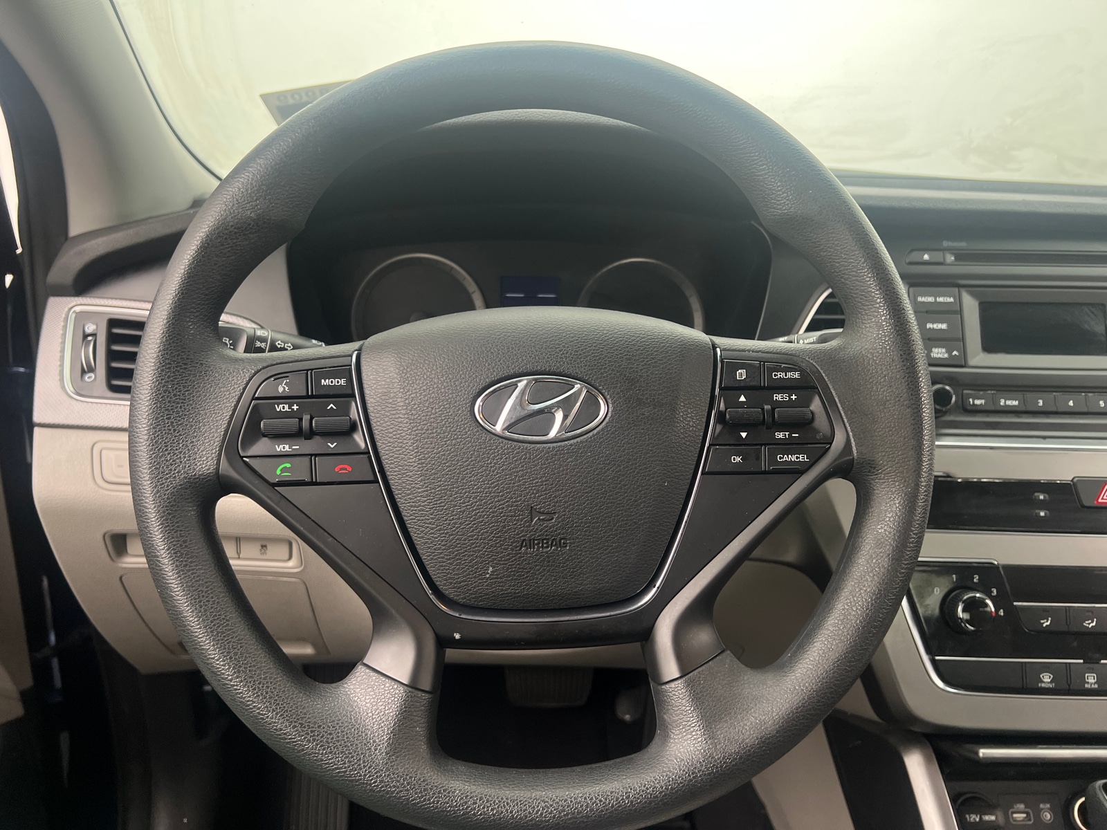 Thumbnail: 2017 Hyundai Sonata - 5