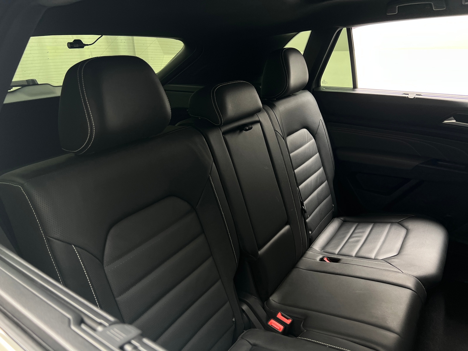 Thumbnail: 2023 Volkswagen Atlas - 5