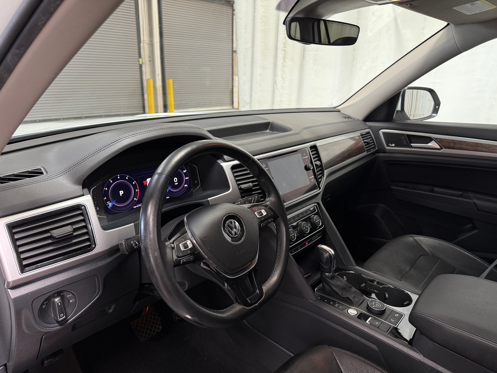 Thumbnail: 2019 Volkswagen Atlas - 2