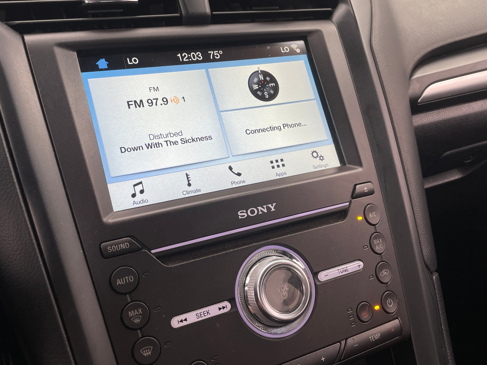 Thumbnail: 2017 Ford Fusion - 3