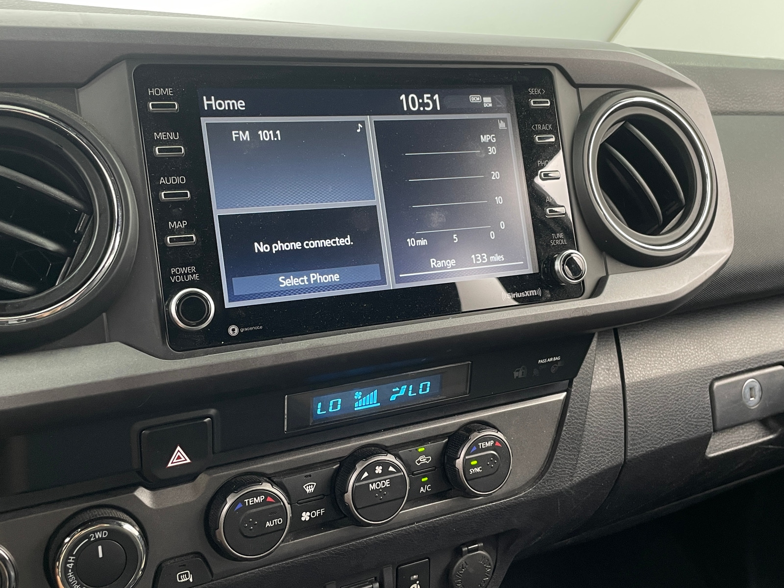 Thumbnail: 2021 Toyota Tacoma - 4