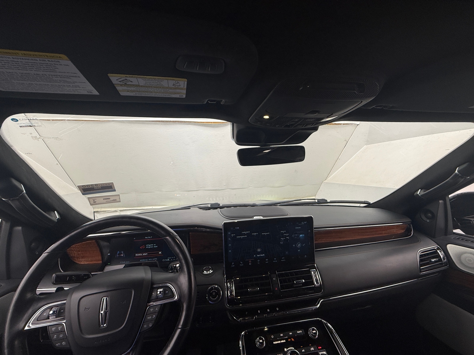 Thumbnail: 2022 Lincoln Navigator L - 2