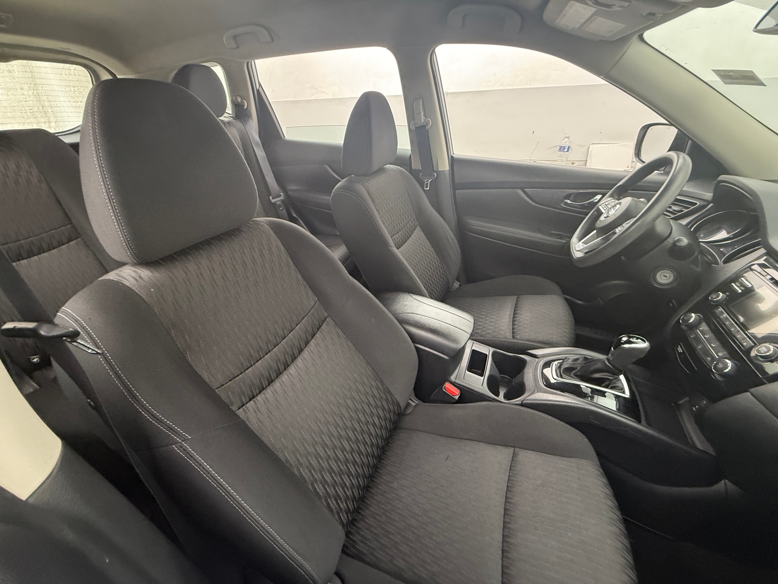 Thumbnail: 2017 Nissan Rogue - 2