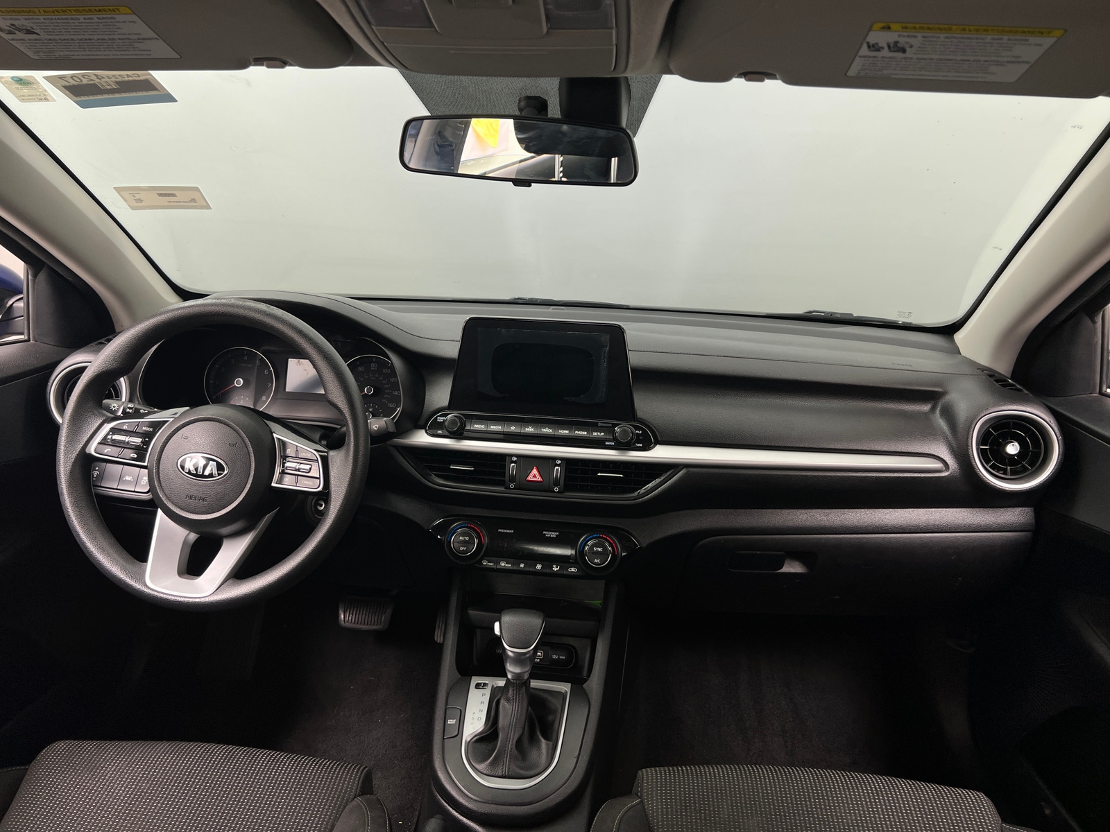 Thumbnail: 2019 Kia Forte - 3