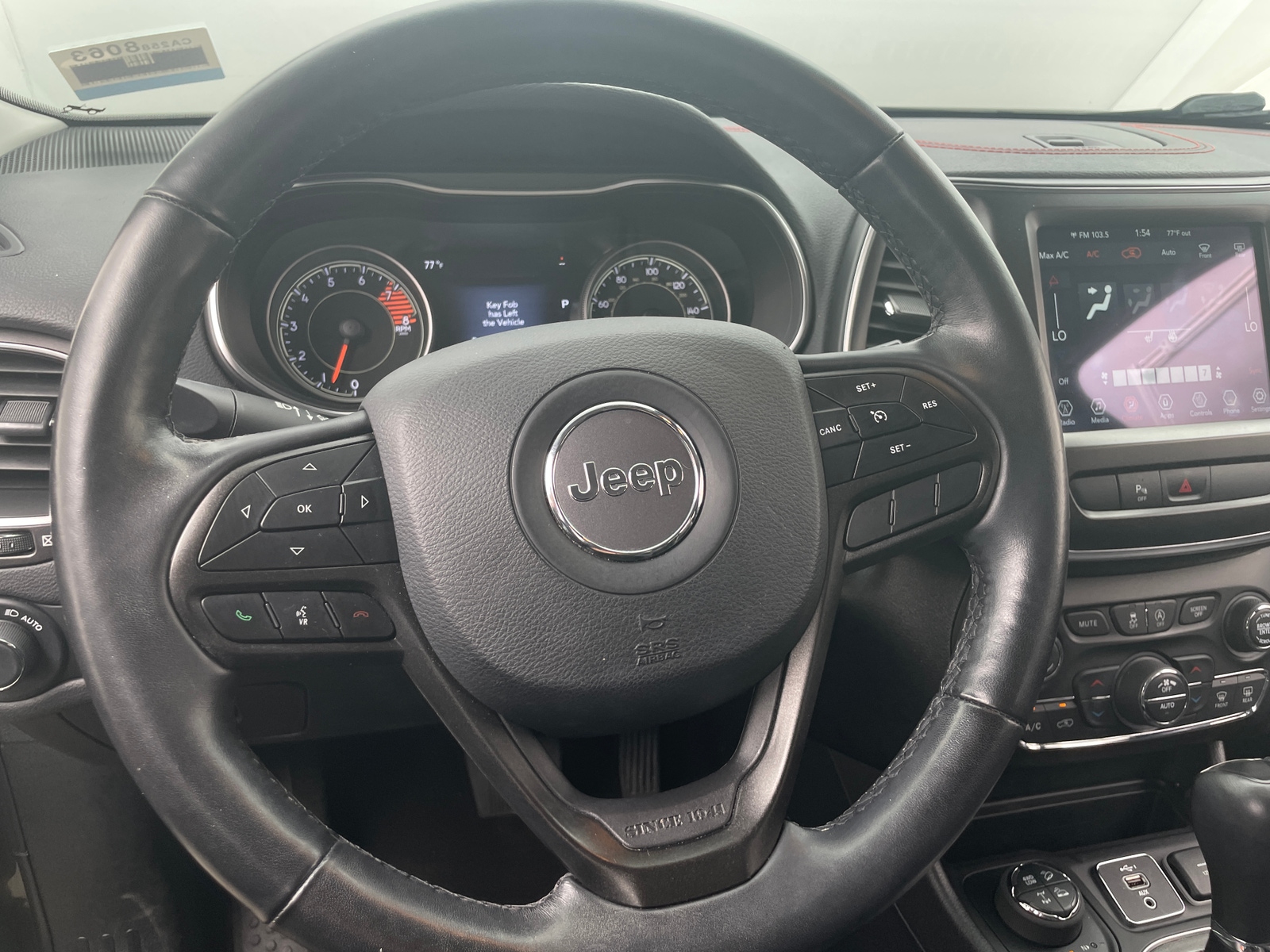 Thumbnail: 2020 Jeep Cherokee - 5