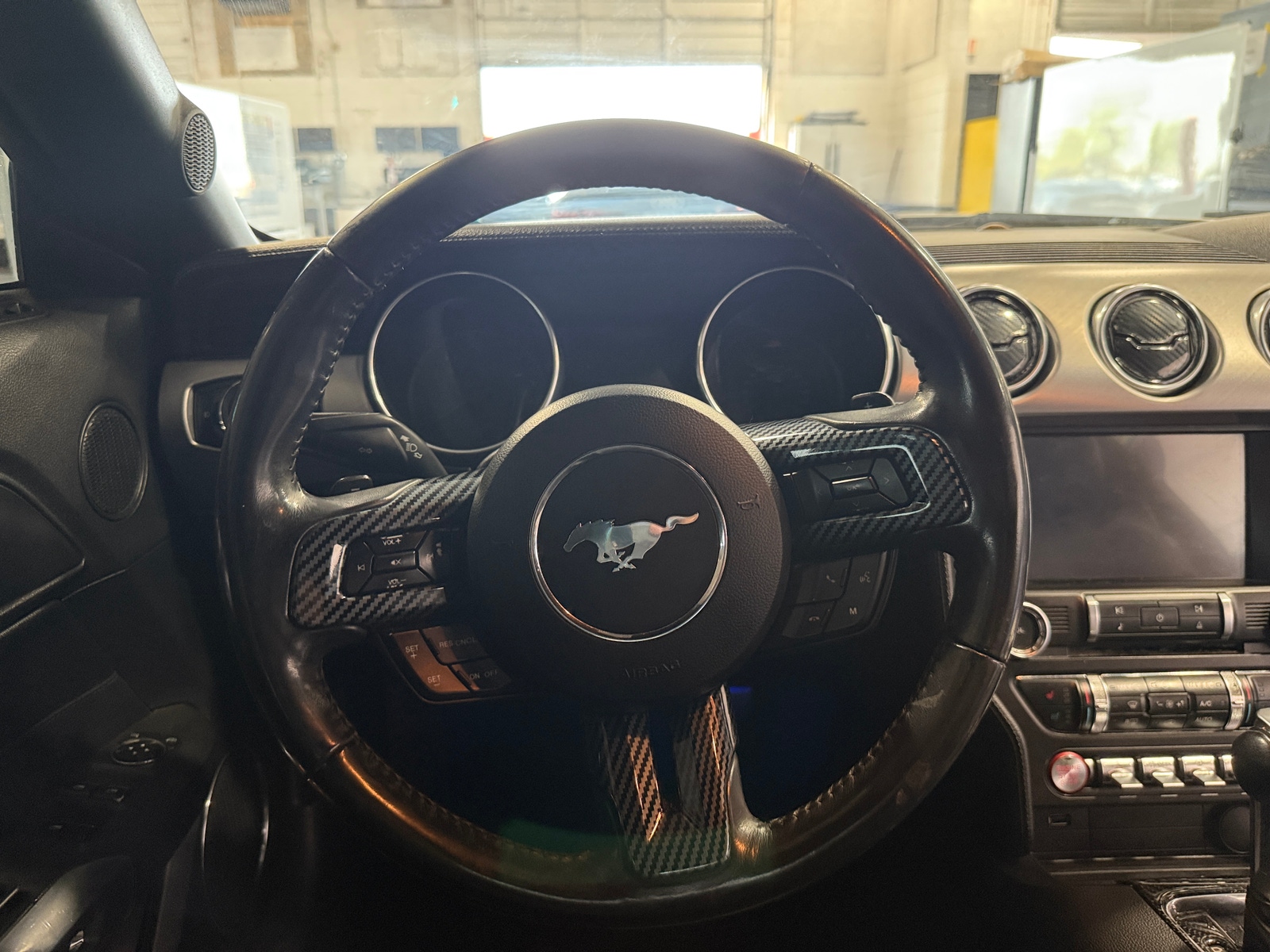 Thumbnail: 2018 Ford Mustang - 4