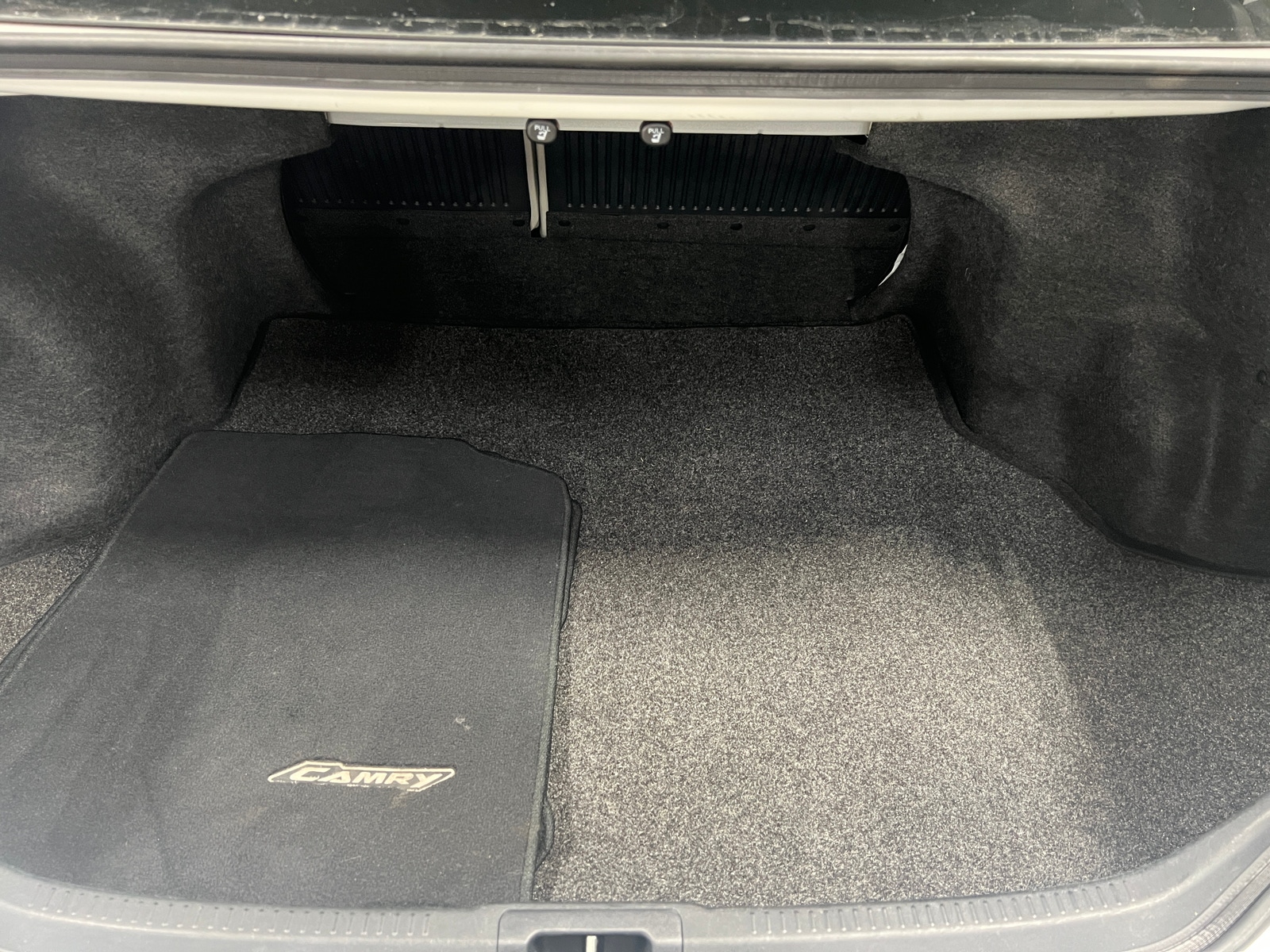 Thumbnail: 2015 Toyota Camry - 6