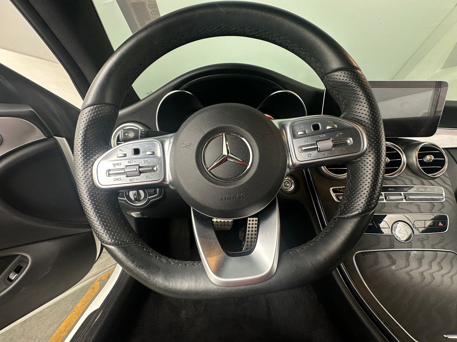 Thumbnail: 2021 Mercedes-Benz C-Class - 3