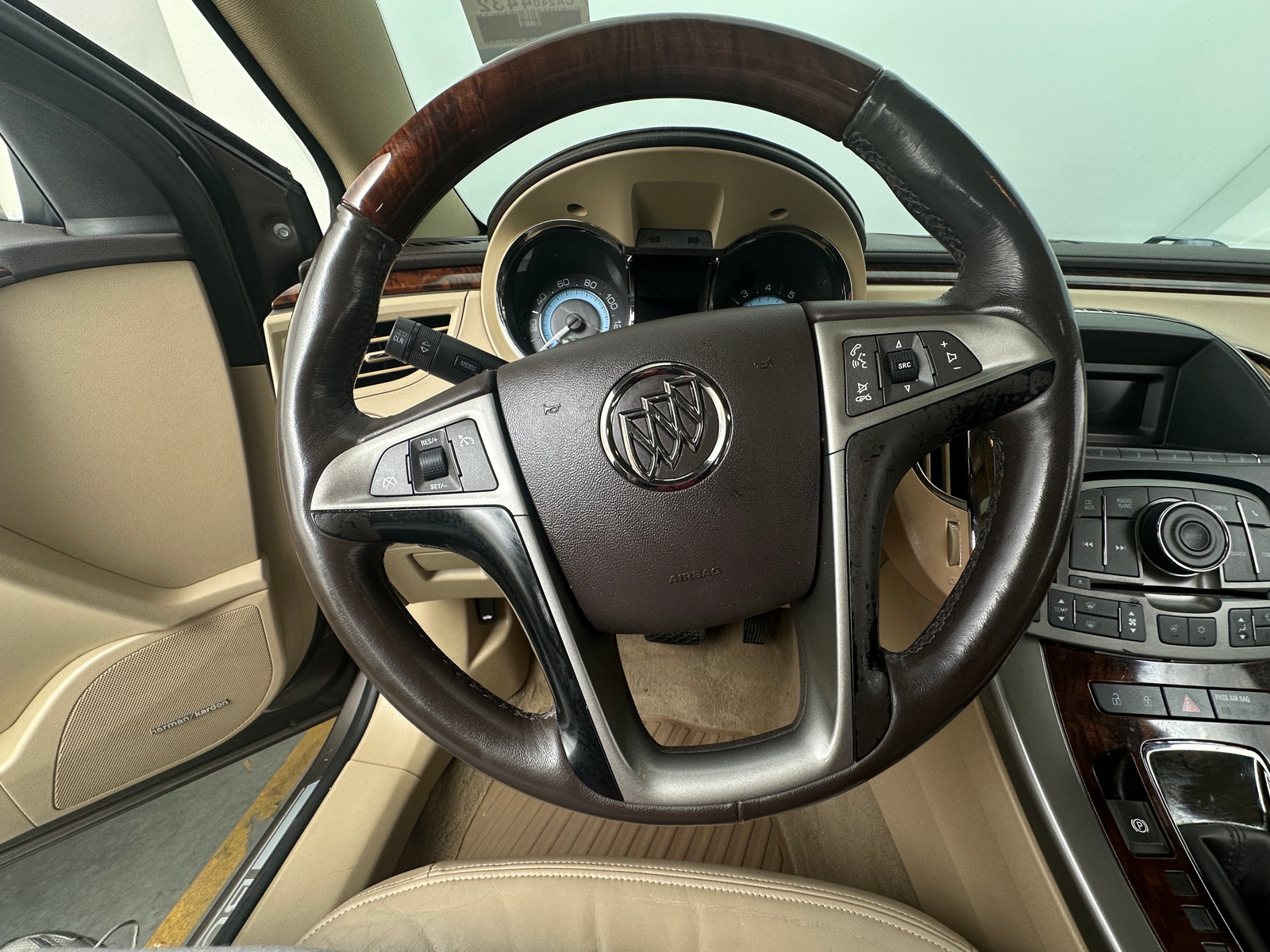 Thumbnail: 2011 Buick LaCrosse - 4