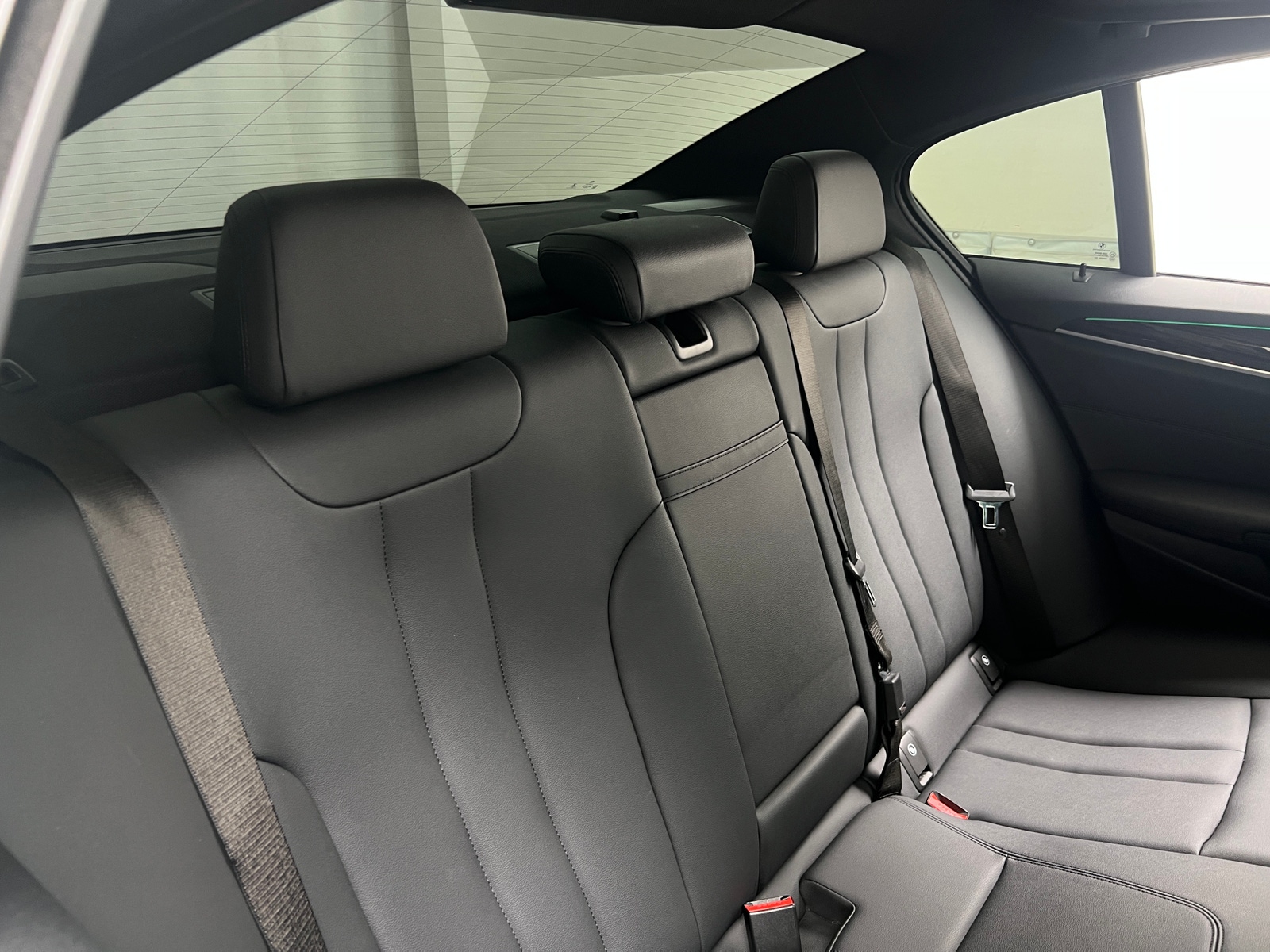 Thumbnail: 2018 BMW 5 Series - 5