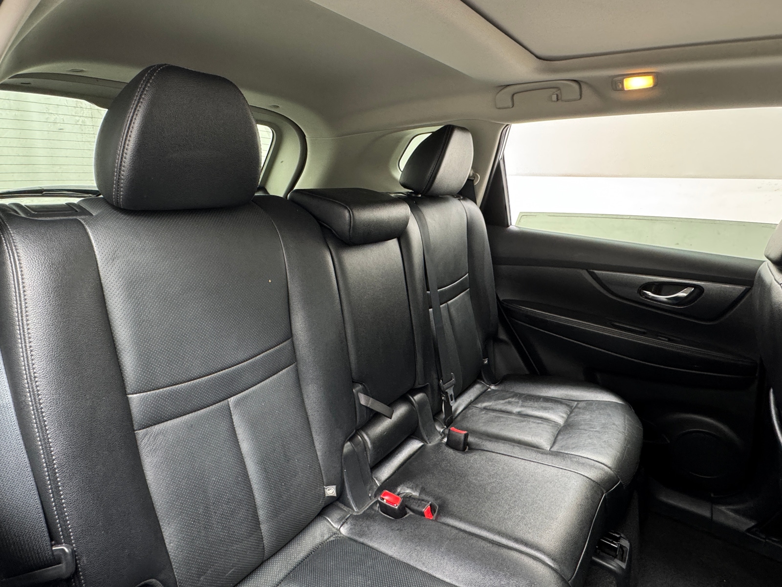 Thumbnail: 2016 Nissan Rogue - 5