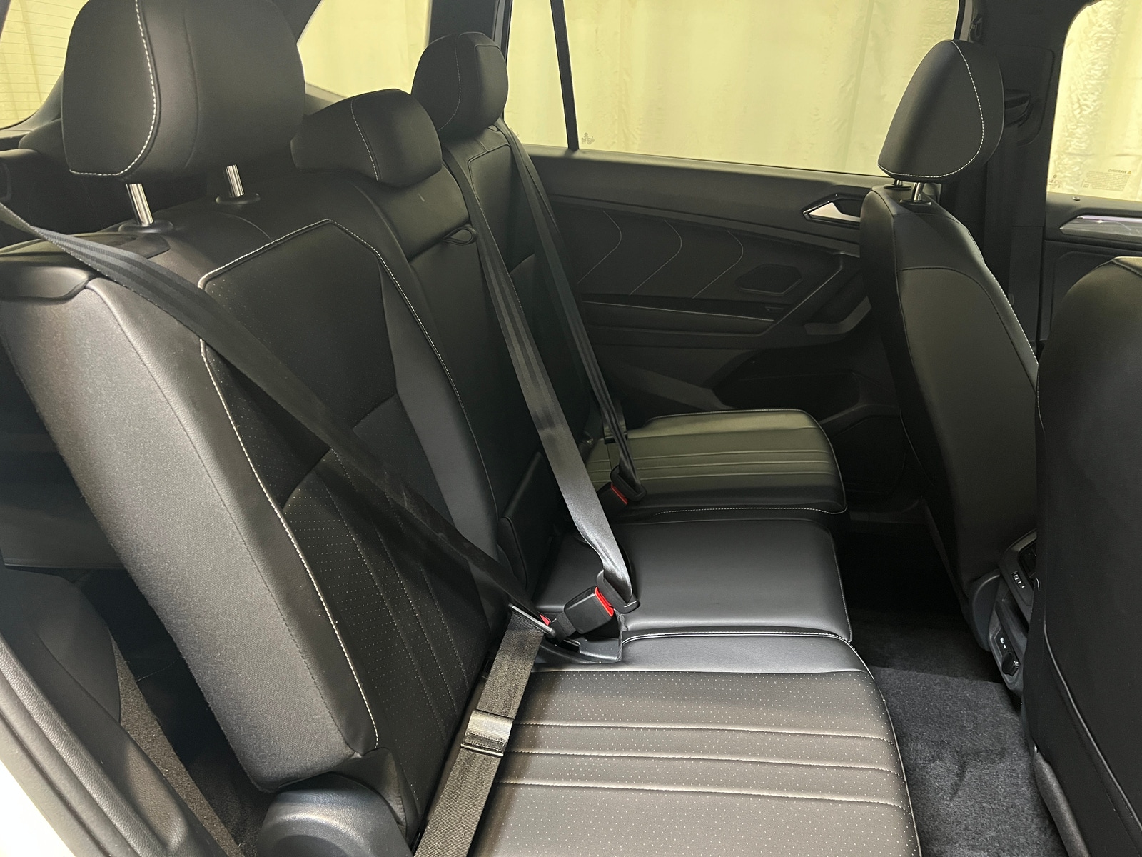 Thumbnail: 2024 Volkswagen Tiguan - 5