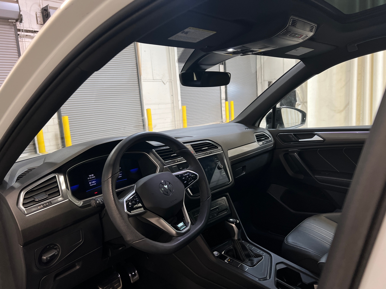 Thumbnail: 2024 Volkswagen Tiguan - 2