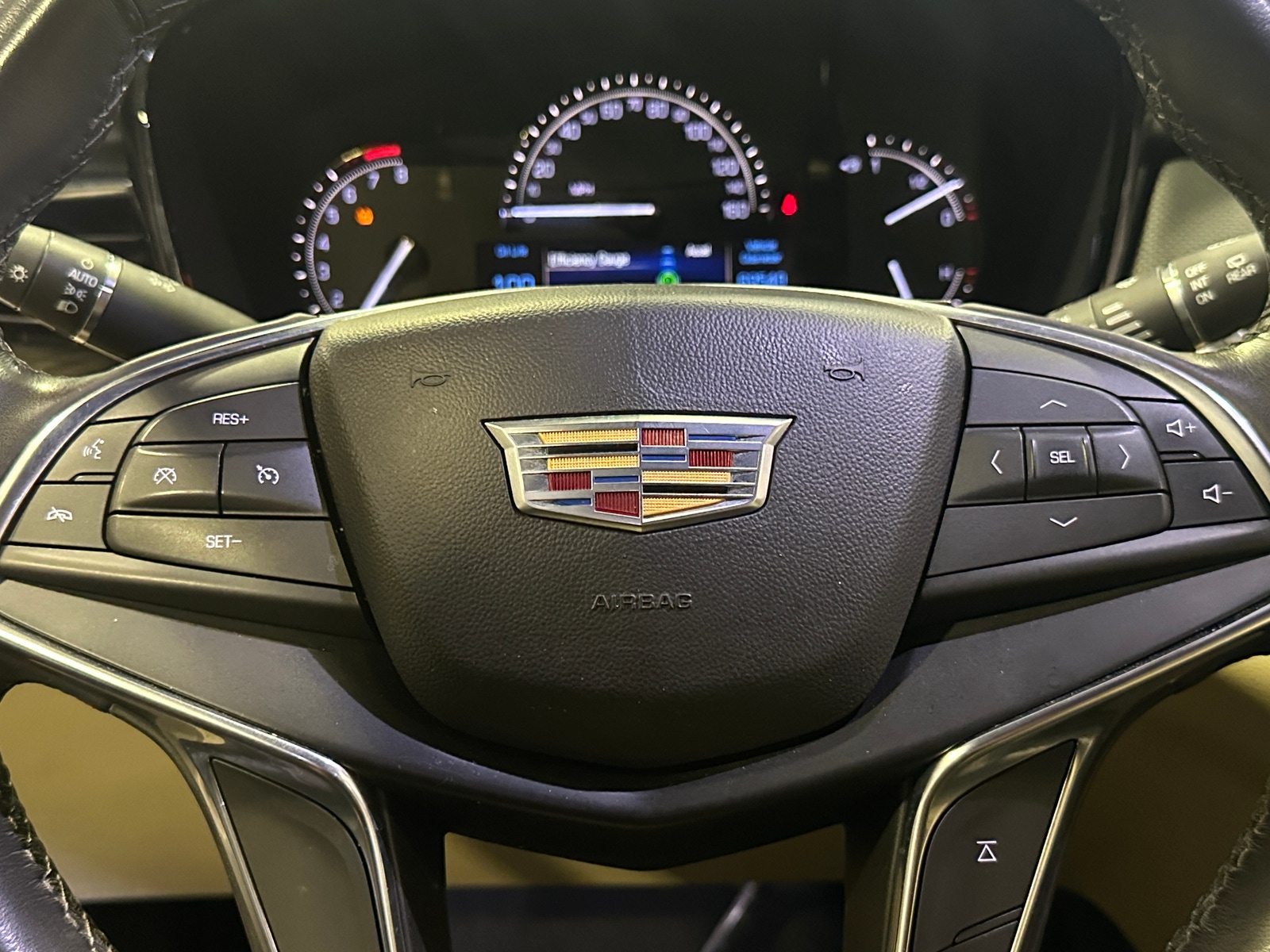 Thumbnail: 2018 Cadillac XT5 - 4