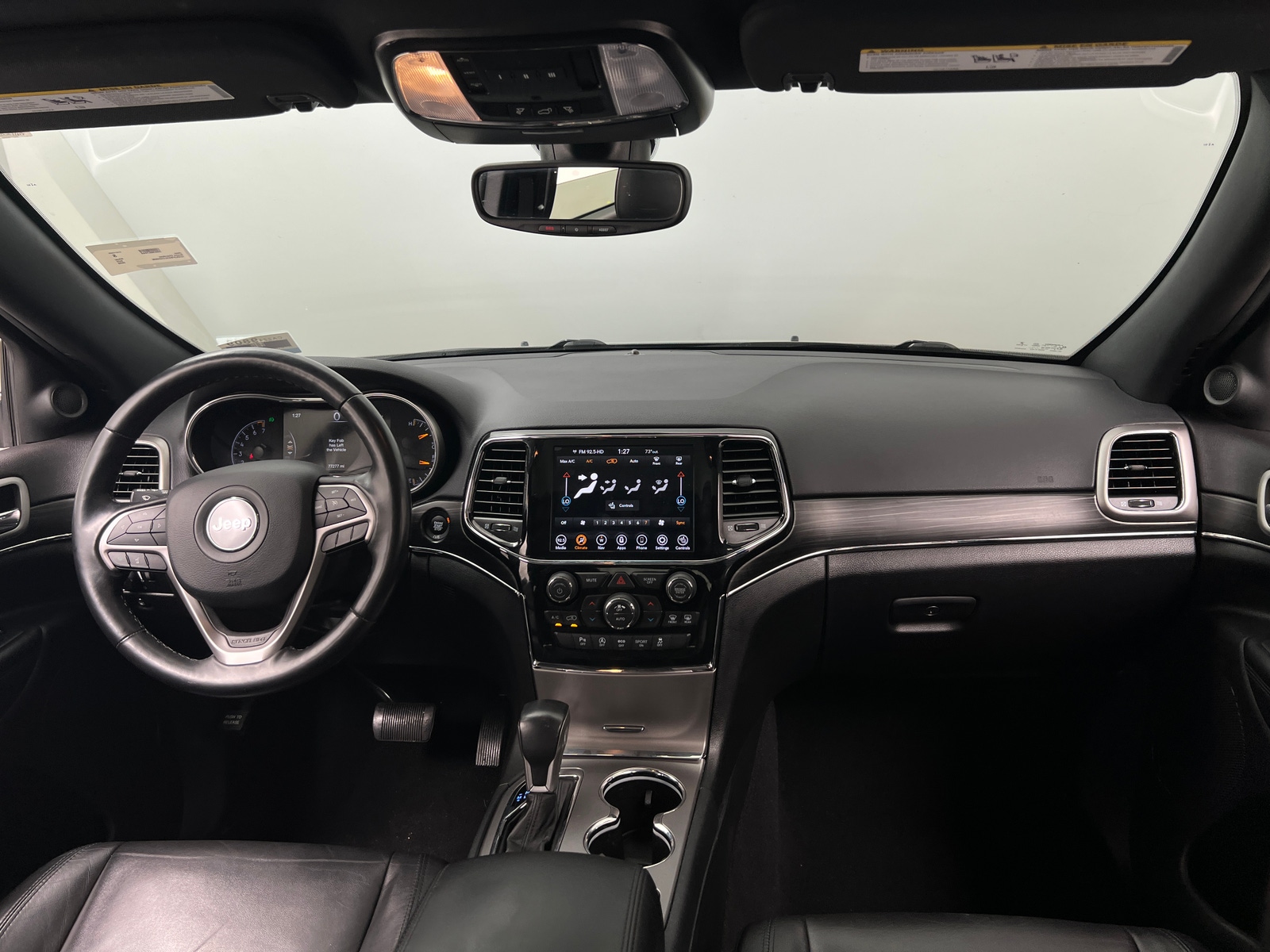 Thumbnail: 2020 Jeep Grand Cherokee - 3