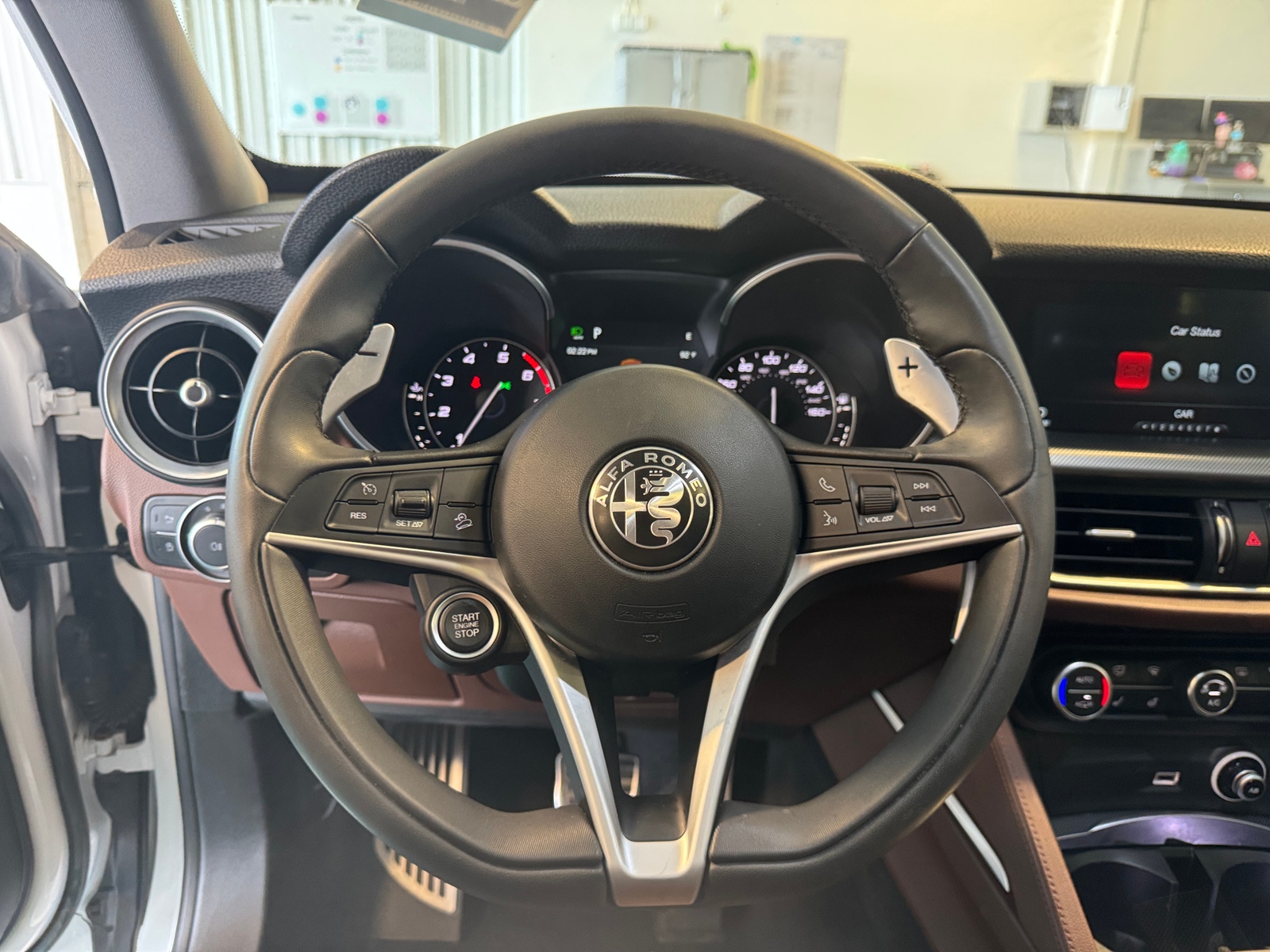Thumbnail: 2018 Alfa Romeo Stelvio - 4