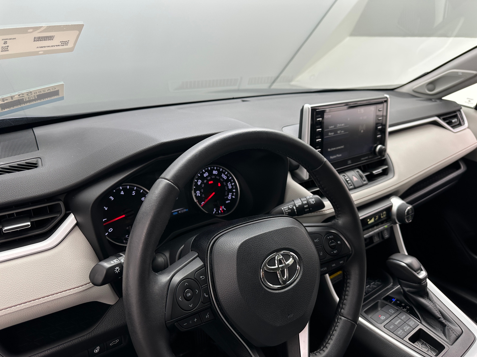 Thumbnail: 2020 Toyota RAV4 - 2