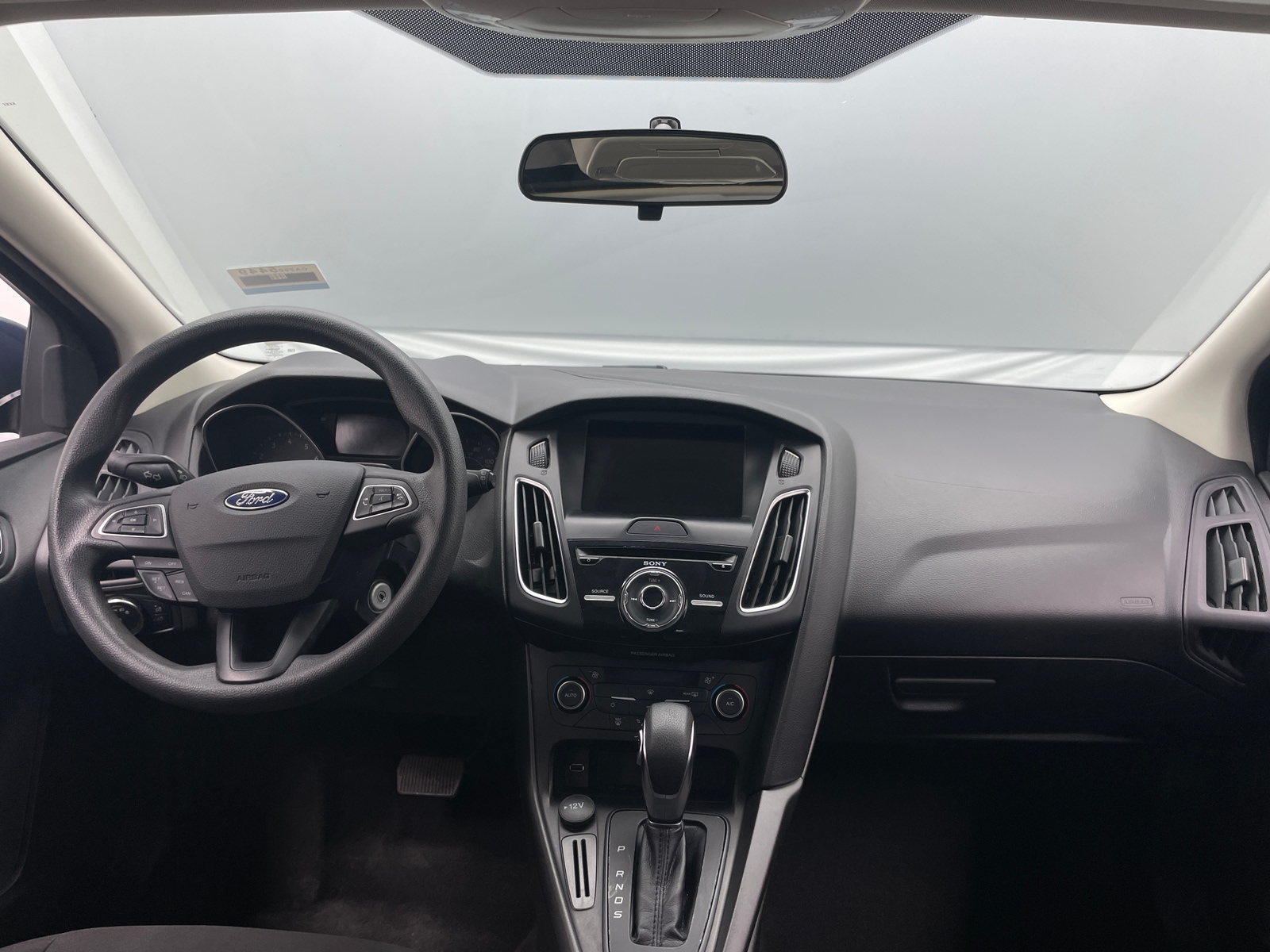 Thumbnail: 2018 Ford Focus - 3