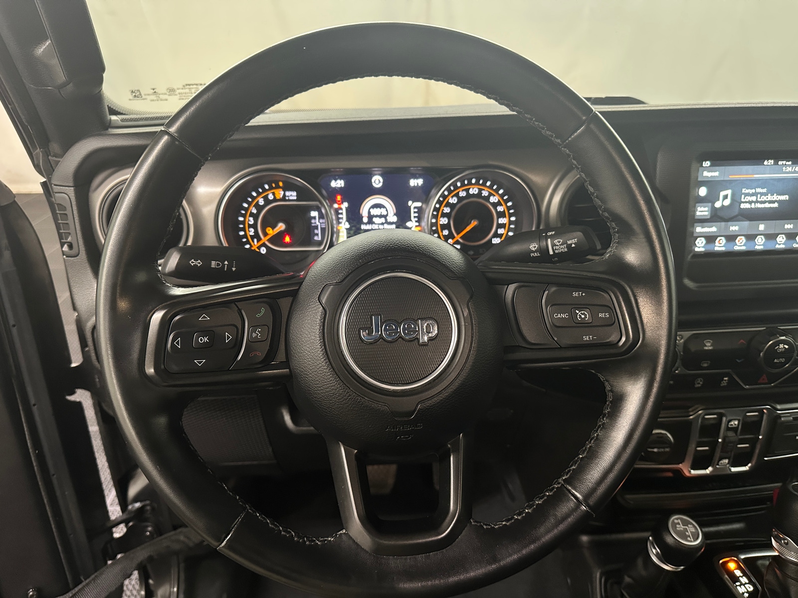 Thumbnail: 2022 Jeep Gladiator - 5