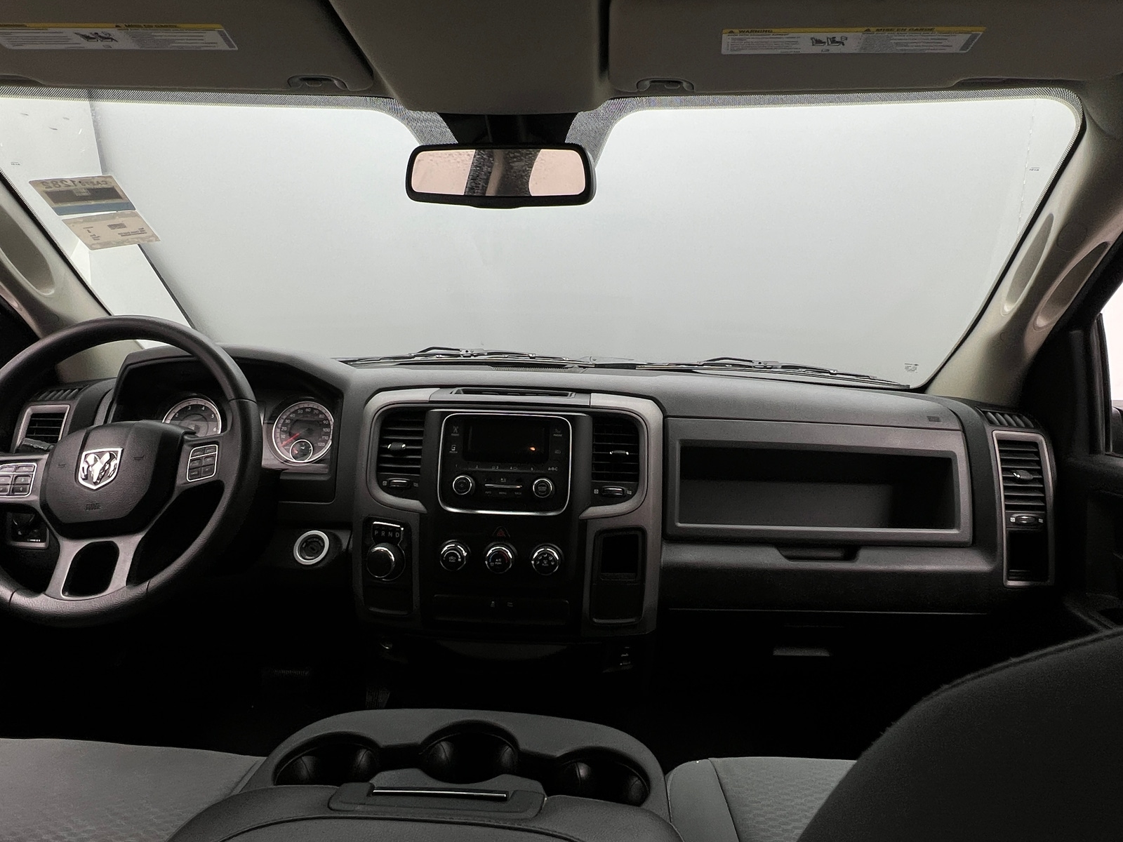 Thumbnail: 2019 RAM 1500 Classic - 3