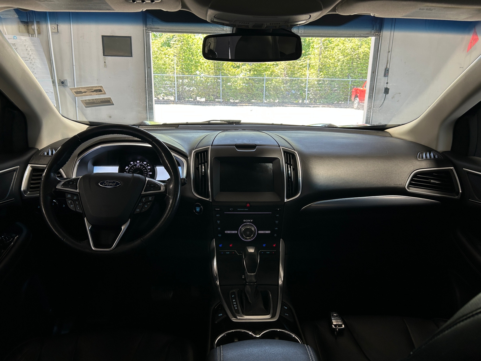 Thumbnail: 2017 Ford Edge - 2