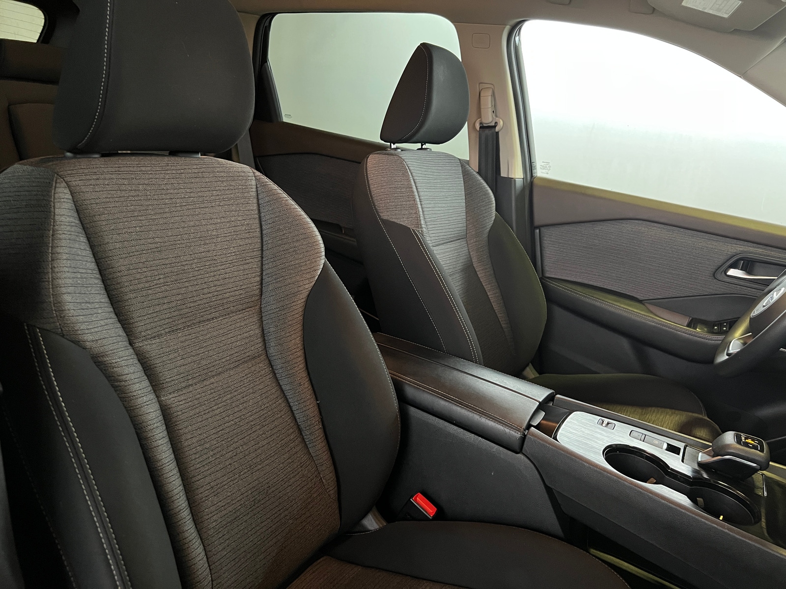 Thumbnail: 2021 Nissan Rogue - 2