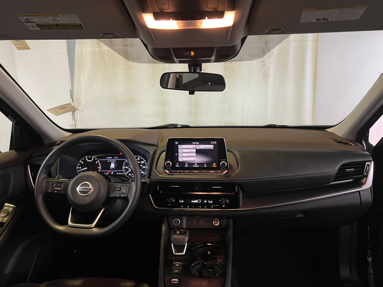 Thumbnail: 2021 Nissan Rogue - 3