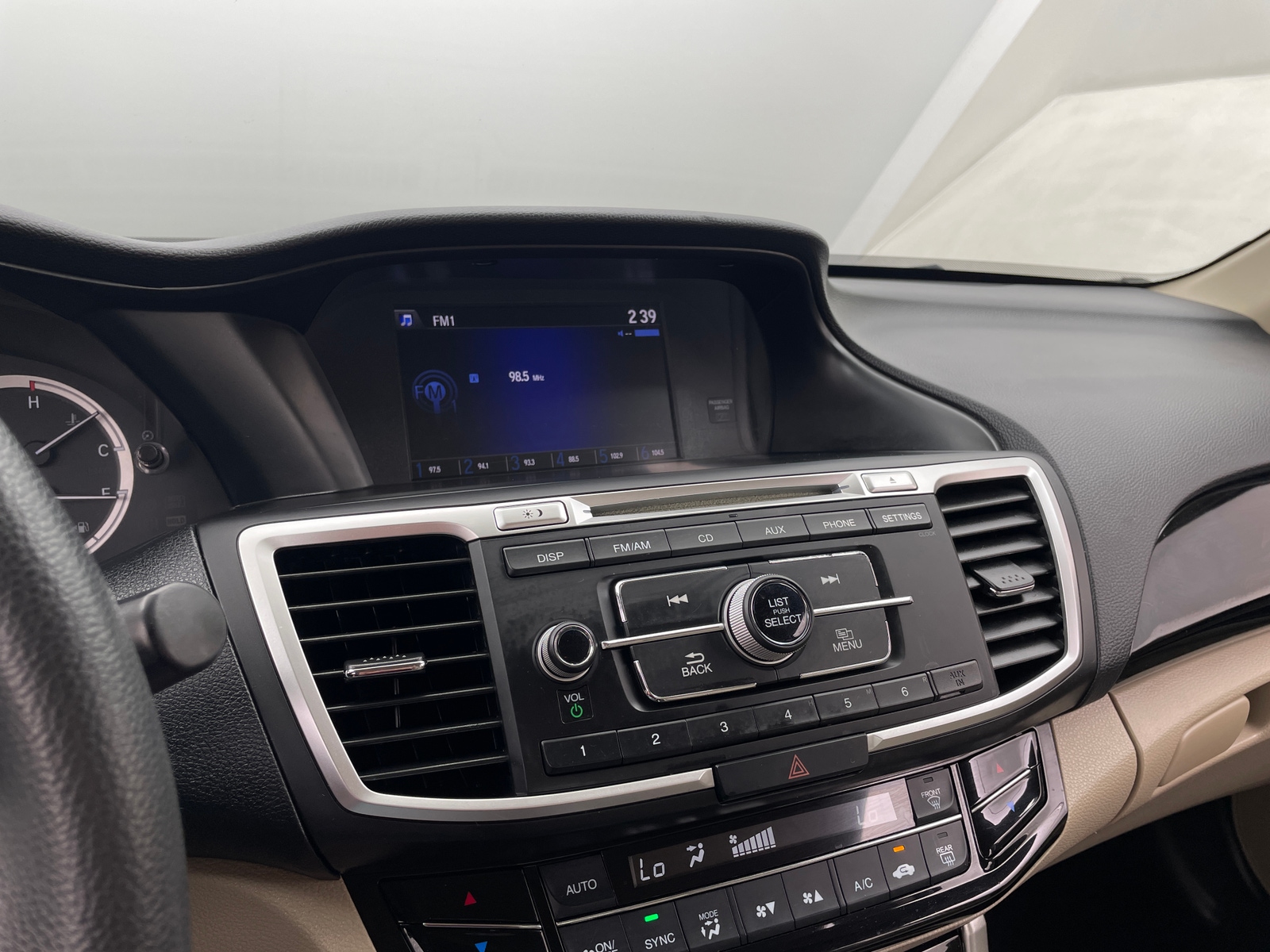 Thumbnail: 2017 Honda Accord - 4