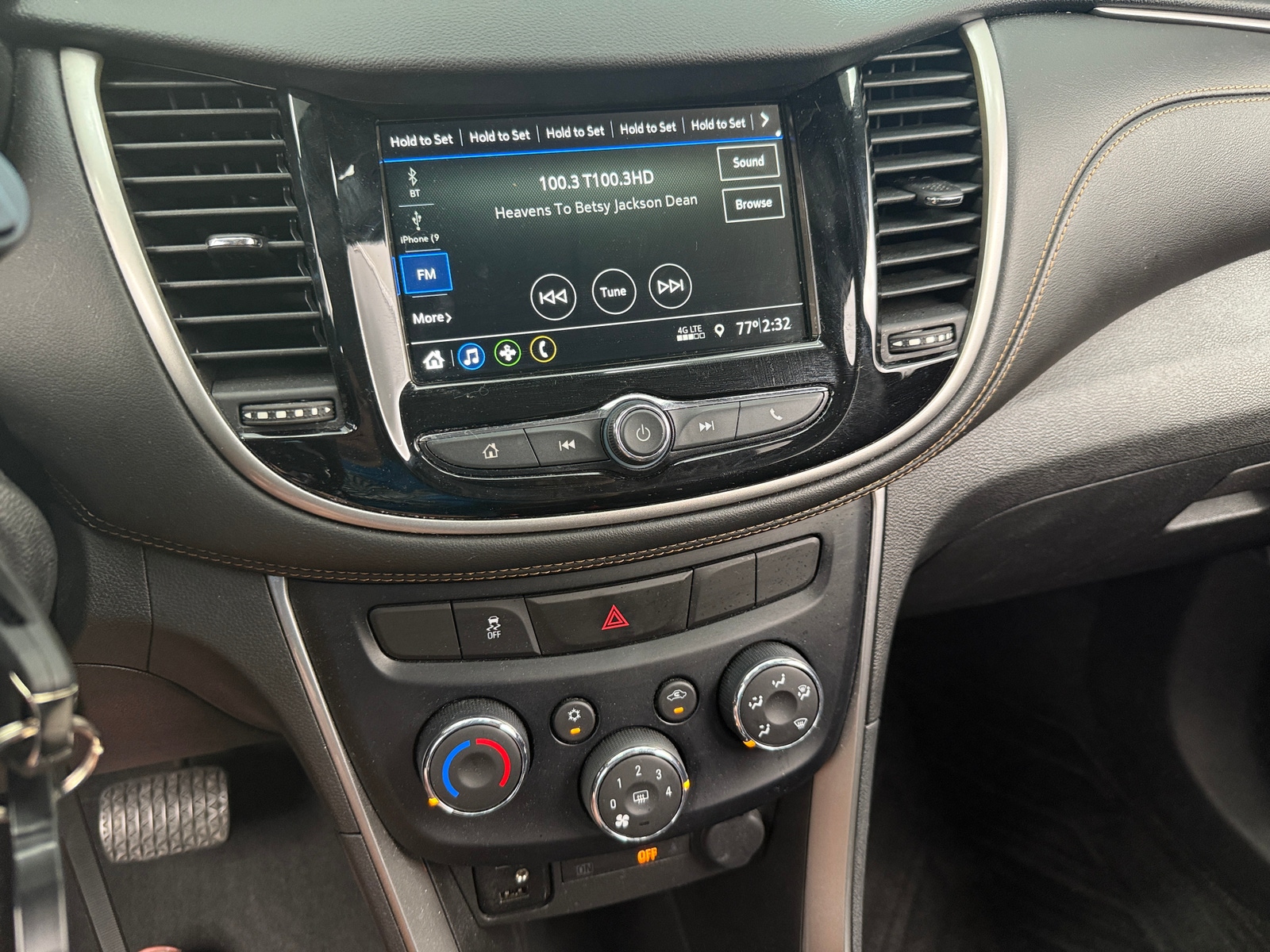 Thumbnail: 2019 Chevrolet Trax - 4