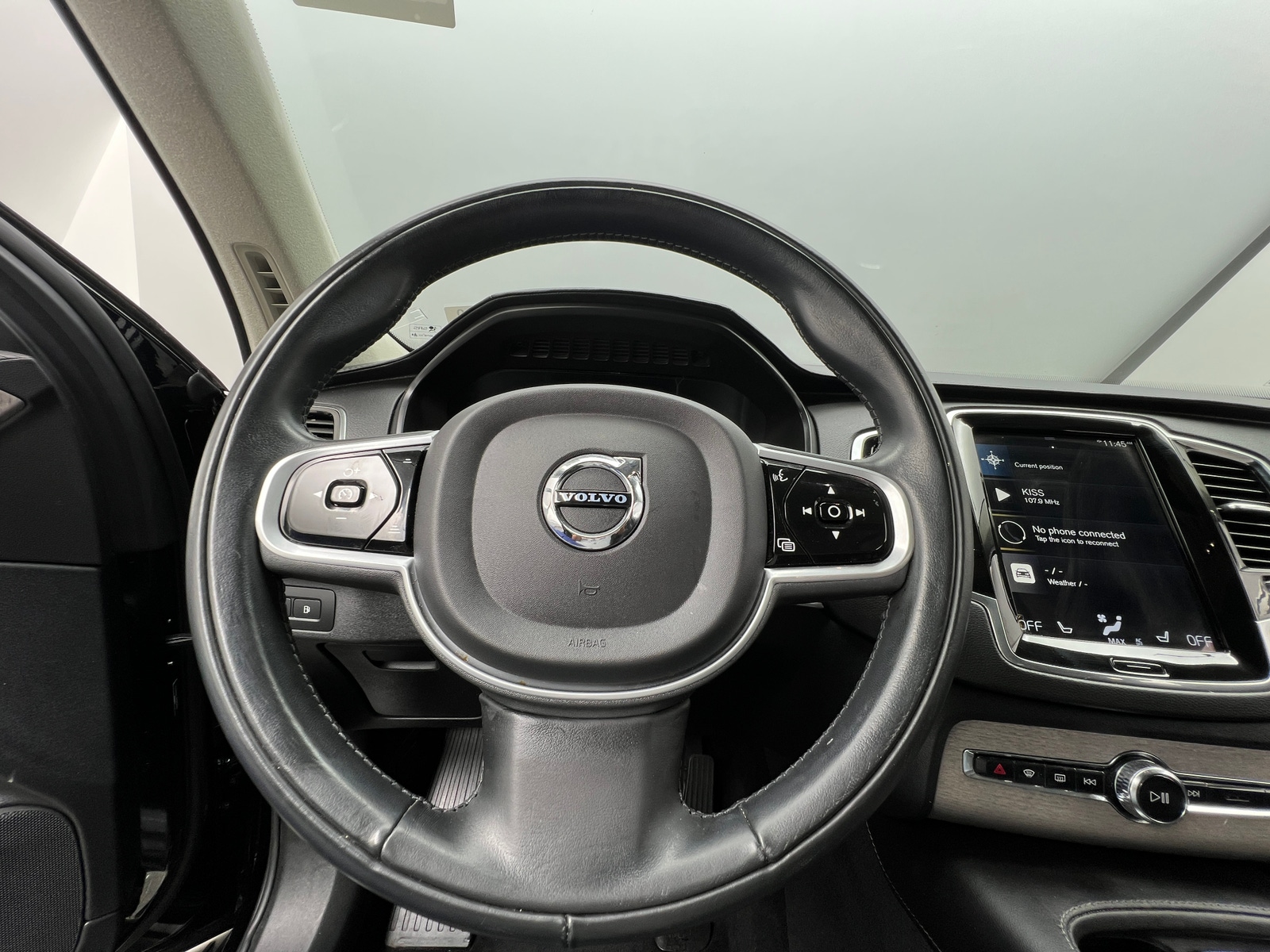 Thumbnail: 2022 Volvo XC90 - 4