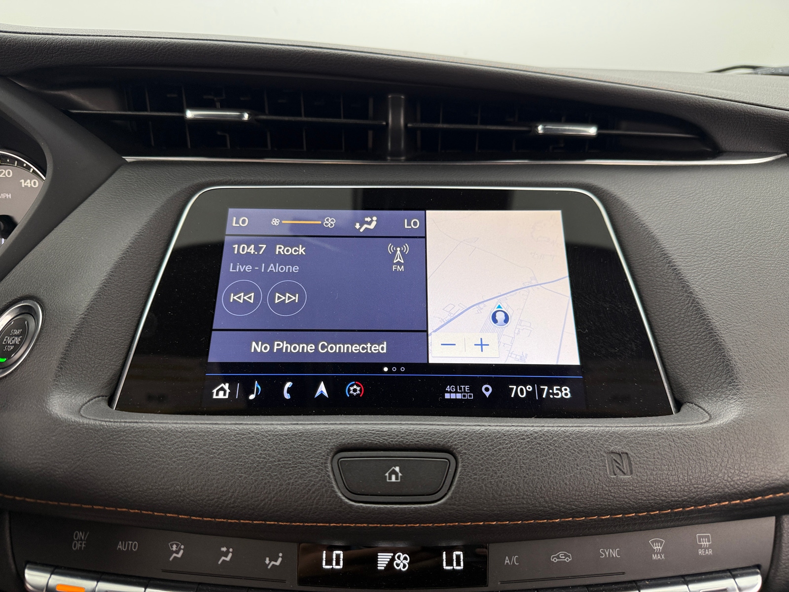 Thumbnail: 2019 Cadillac XT4 - 3