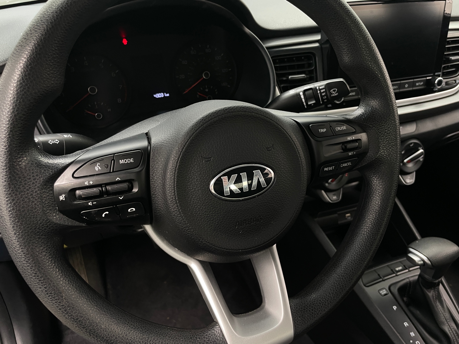 Thumbnail: 2021 Kia Rio - 5