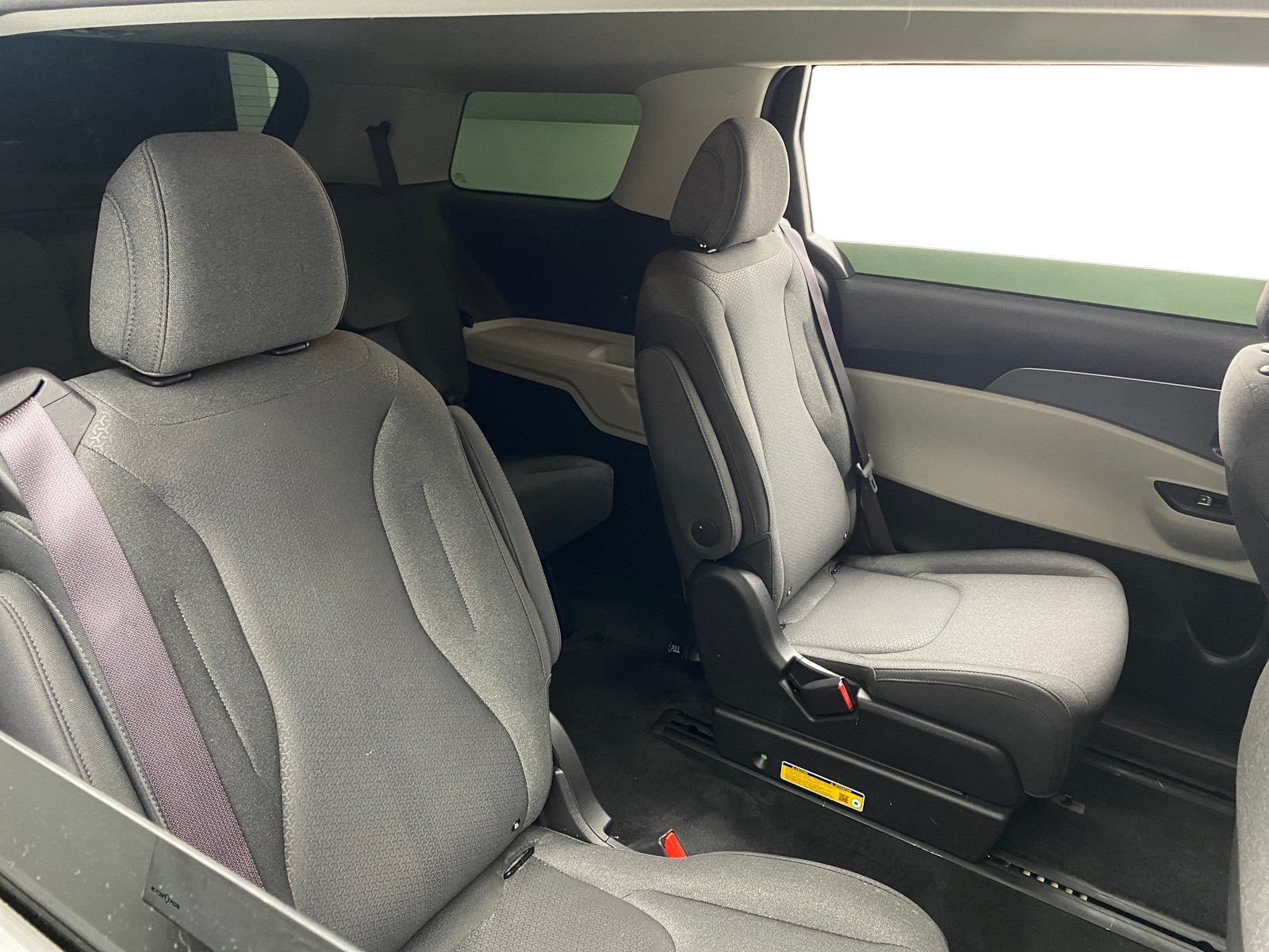 Thumbnail: 2024 Kia Carnival - 6