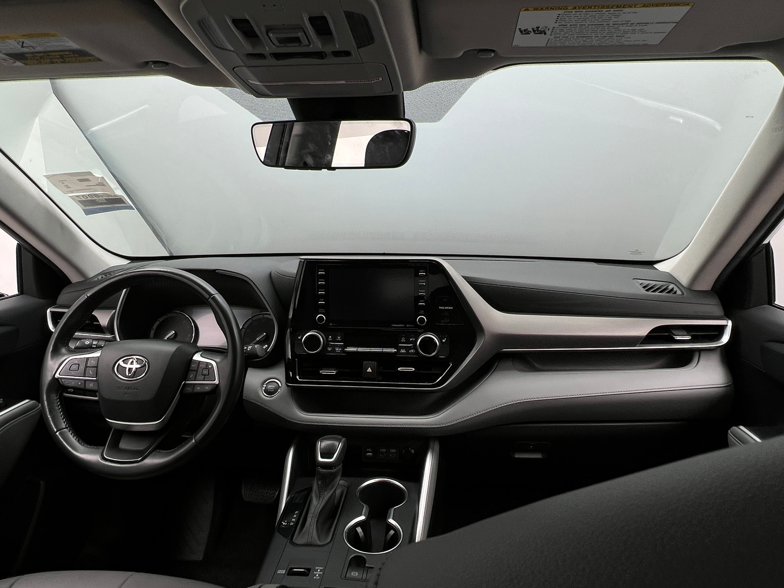 Thumbnail: 2022 Toyota Highlander - 2