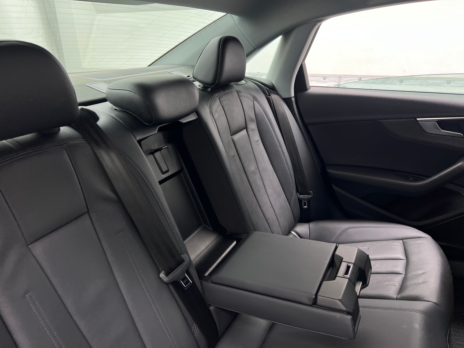 Thumbnail: 2018 Audi A4 - 5