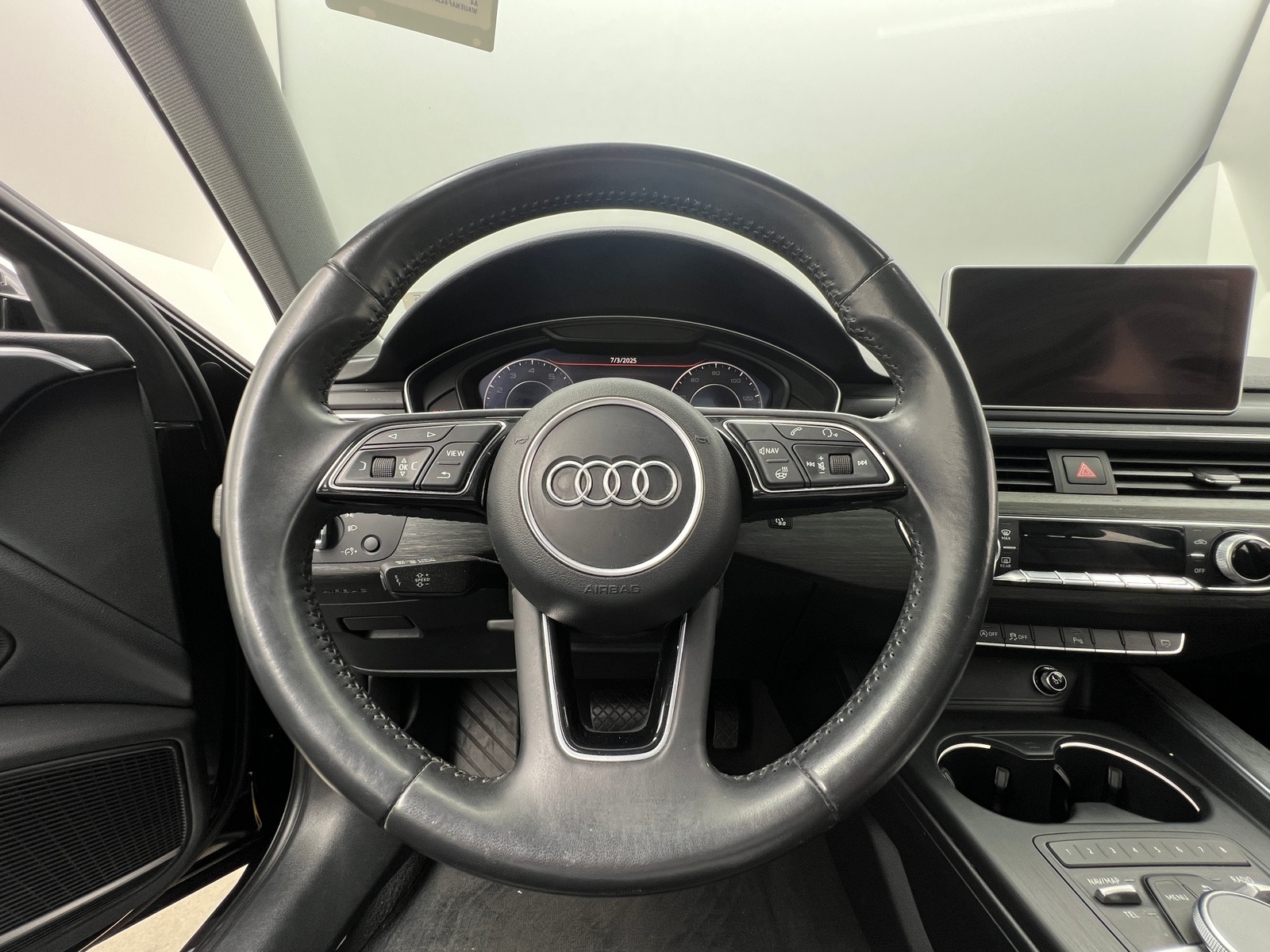 Thumbnail: 2018 Audi A4 - 4