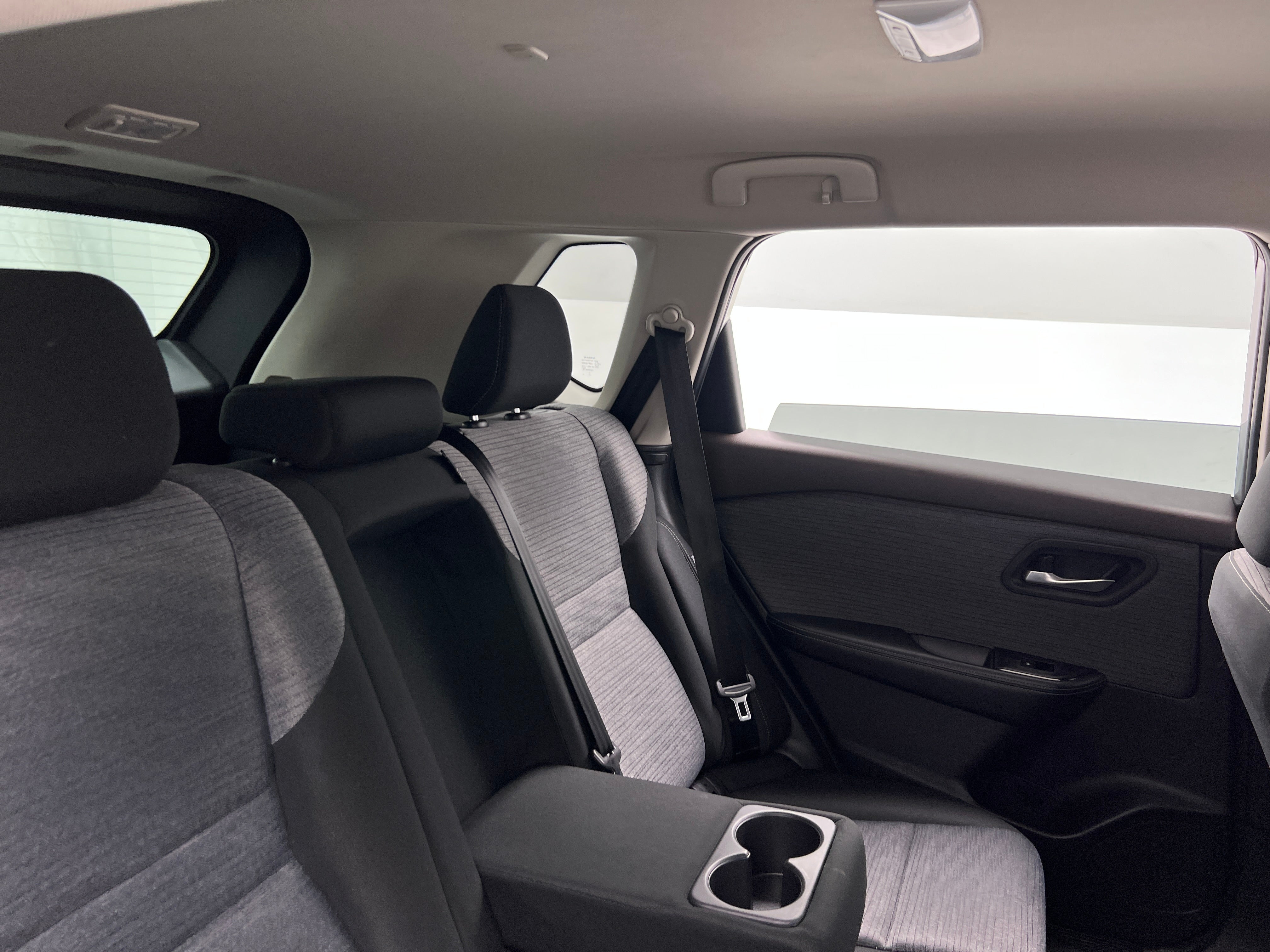 Thumbnail: 2023 Nissan Rogue - 6
