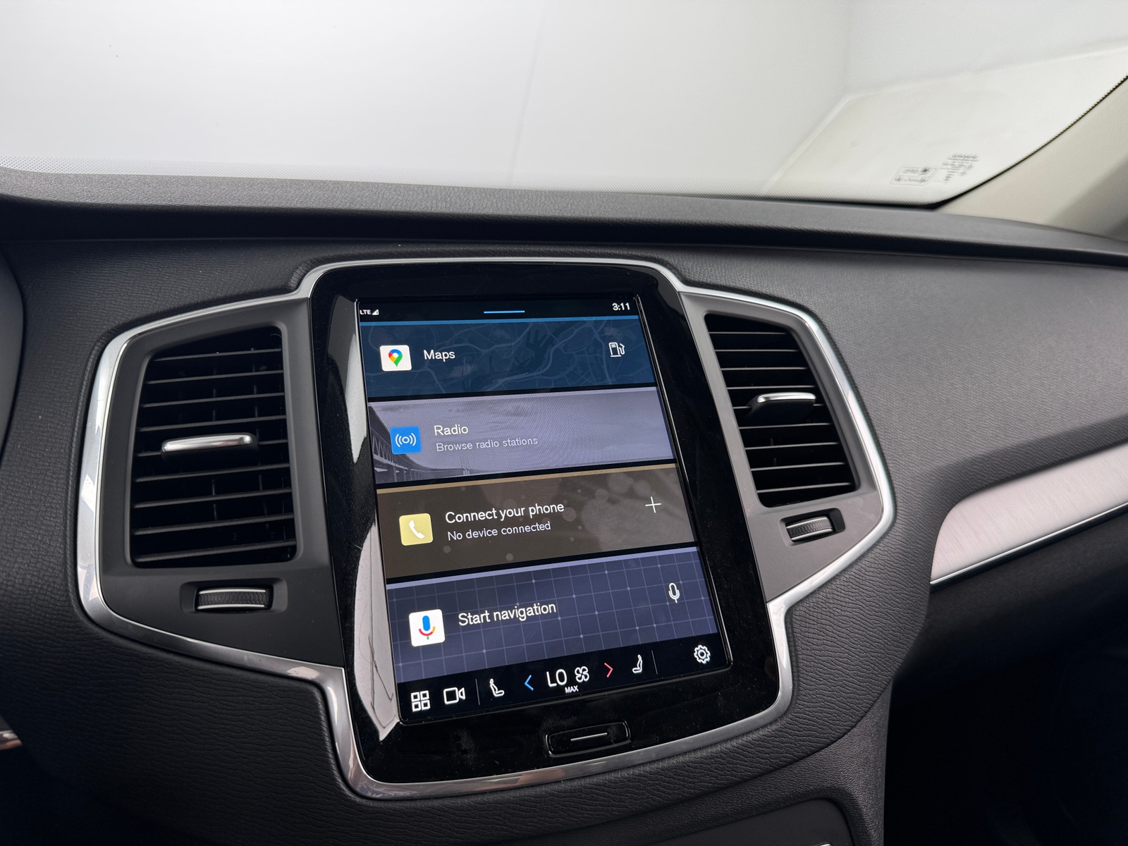 Thumbnail: 2025 Volvo XC90 - 3