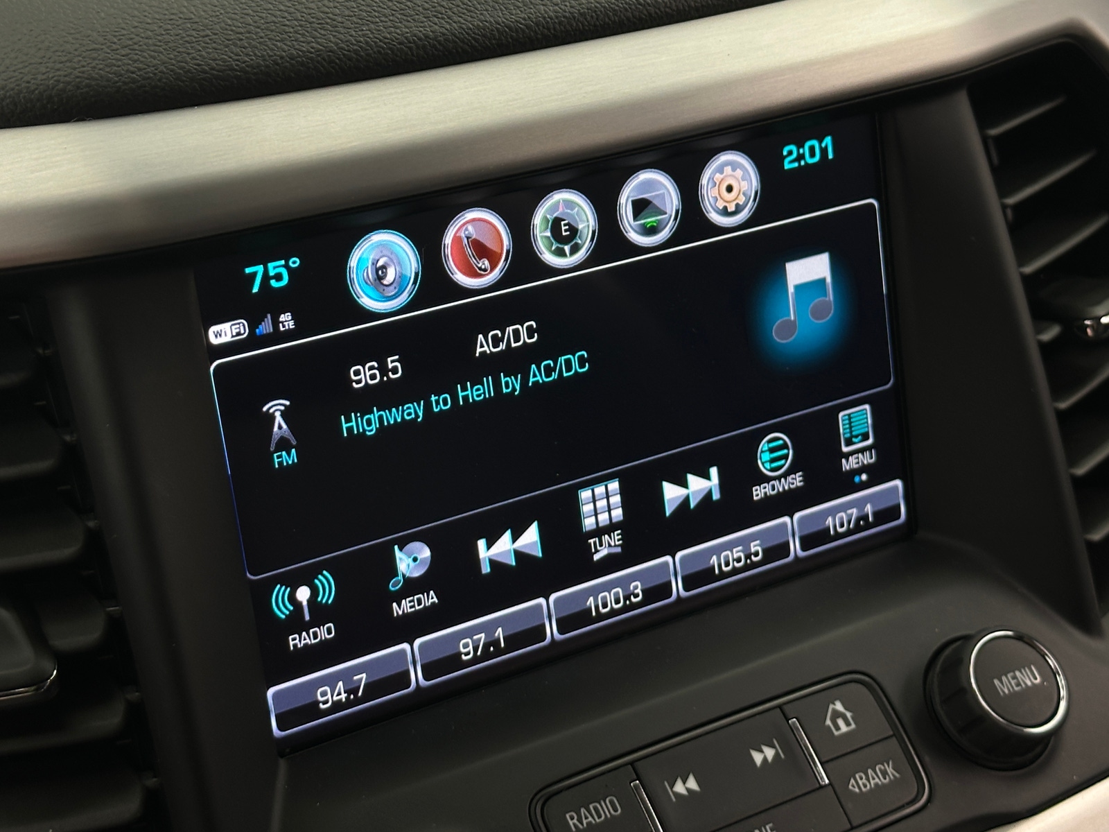 Thumbnail: 2019 GMC Acadia - 3