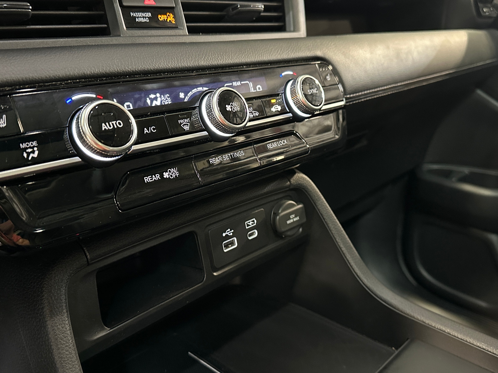 Thumbnail: 2024 Honda Pilot - 3