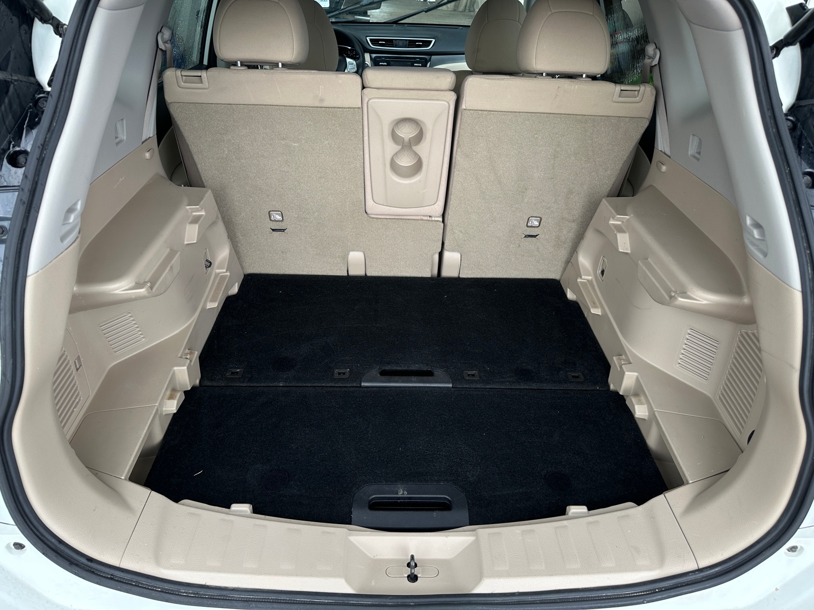 Thumbnail: 2016 Nissan Rogue - 7