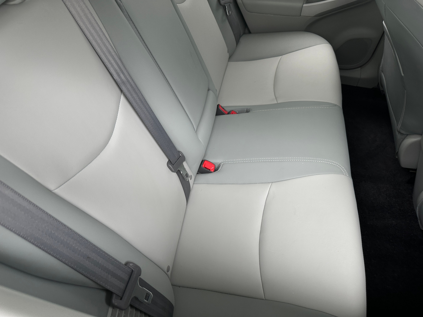 Thumbnail: 2013 Toyota Prius - 5