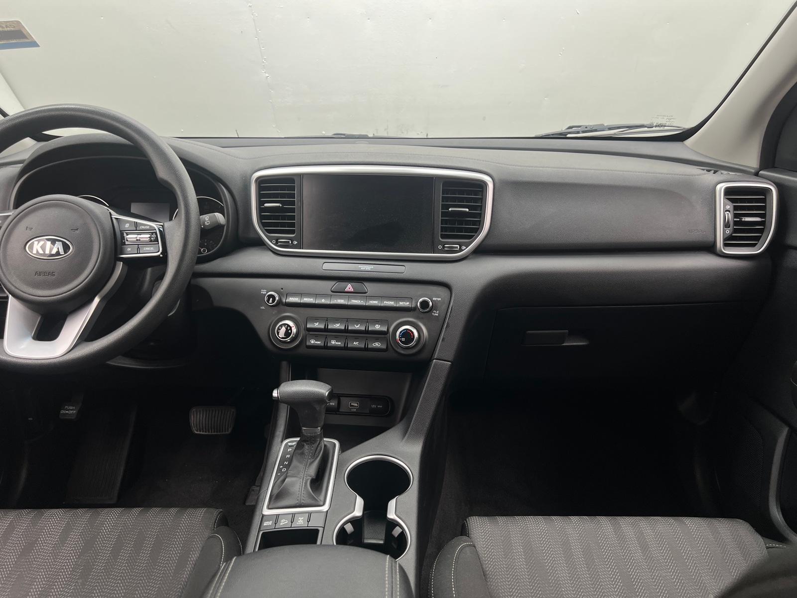 Thumbnail: 2022 Kia Sportage - 3